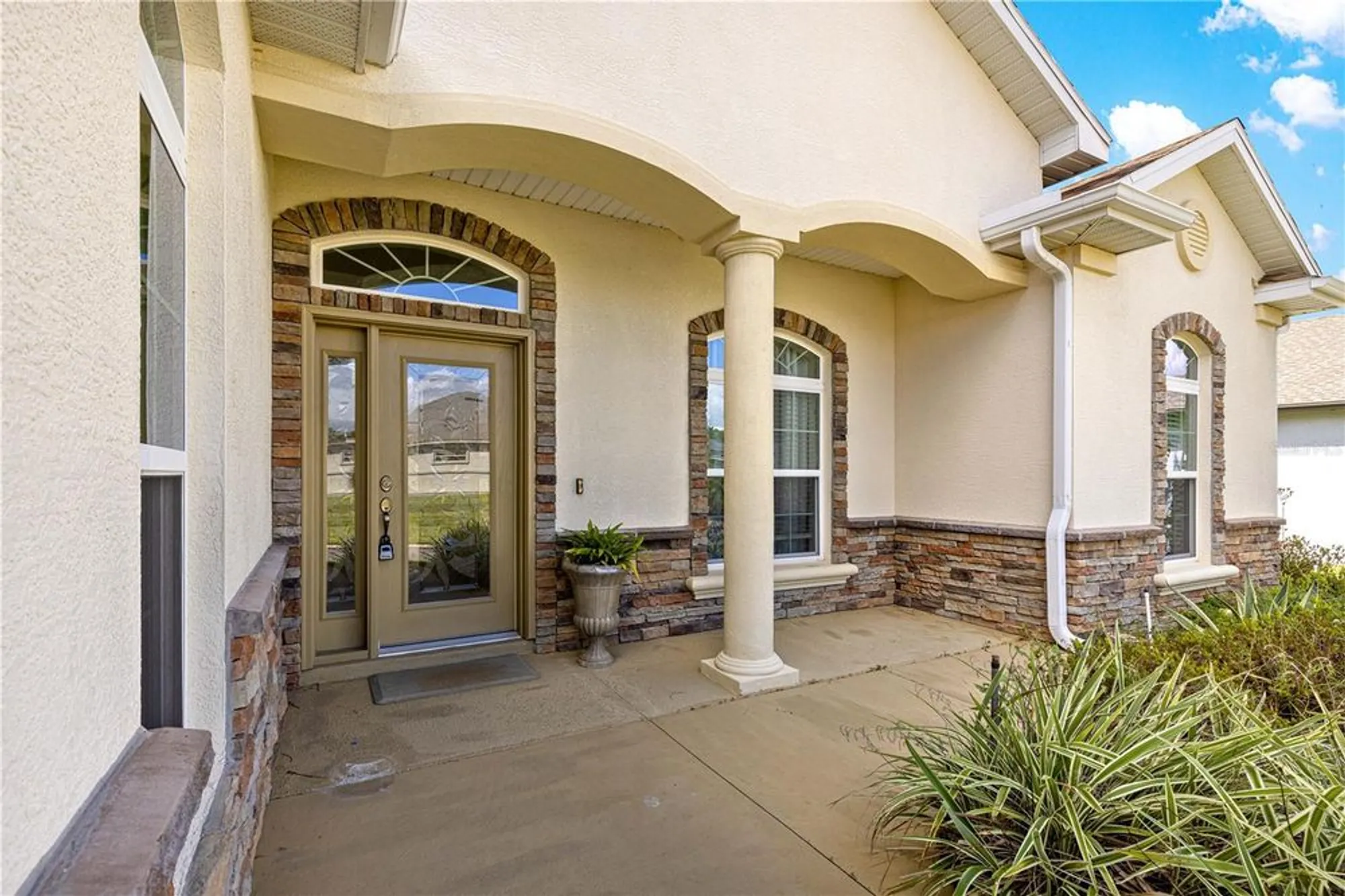 Property Slideshow image 2 of 42 | 17306 se 112th court rd, Summerfield, FL, 34491