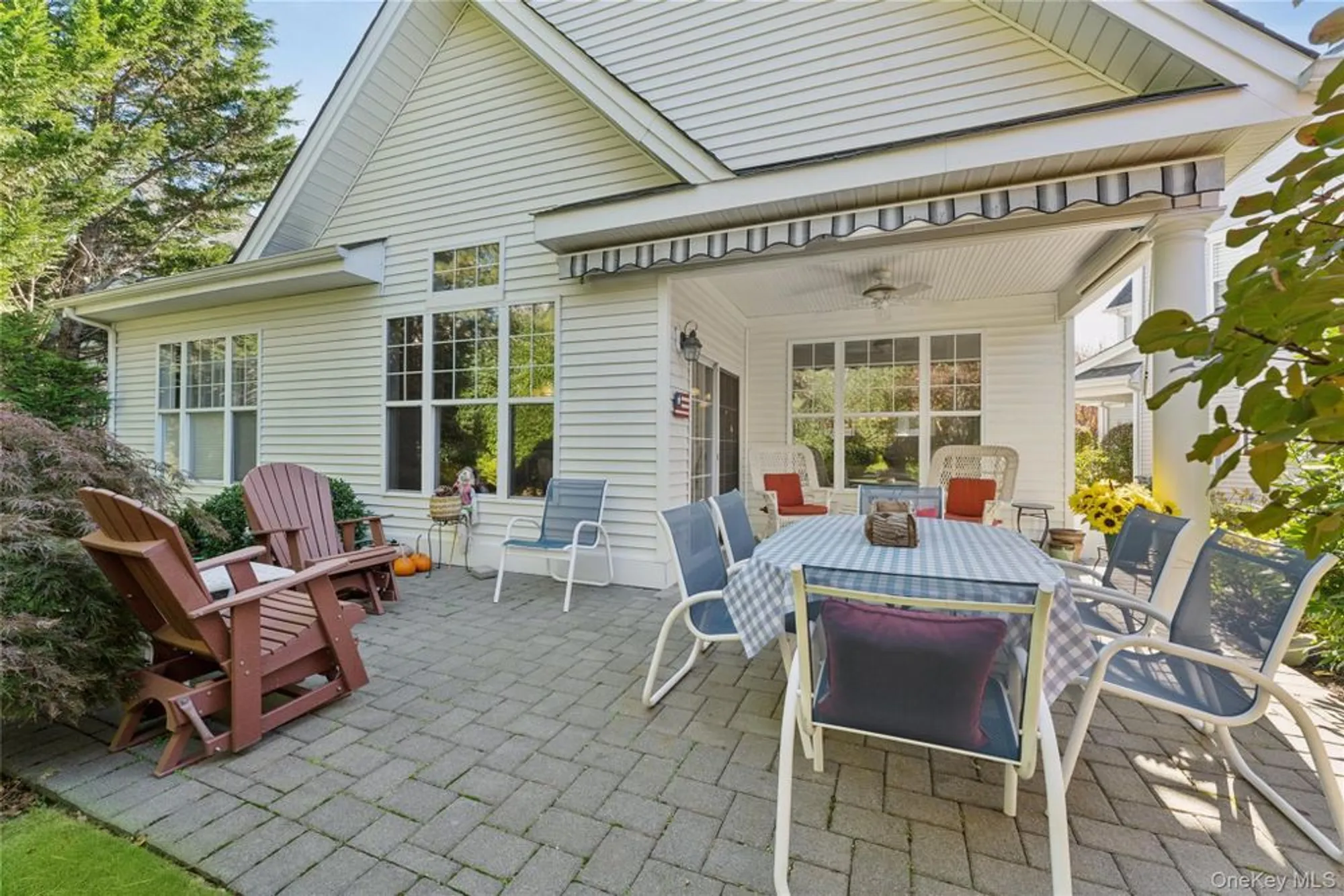 Property Slideshow image 20 of 31 | 113 overture pl, Eastport, NY, 11941