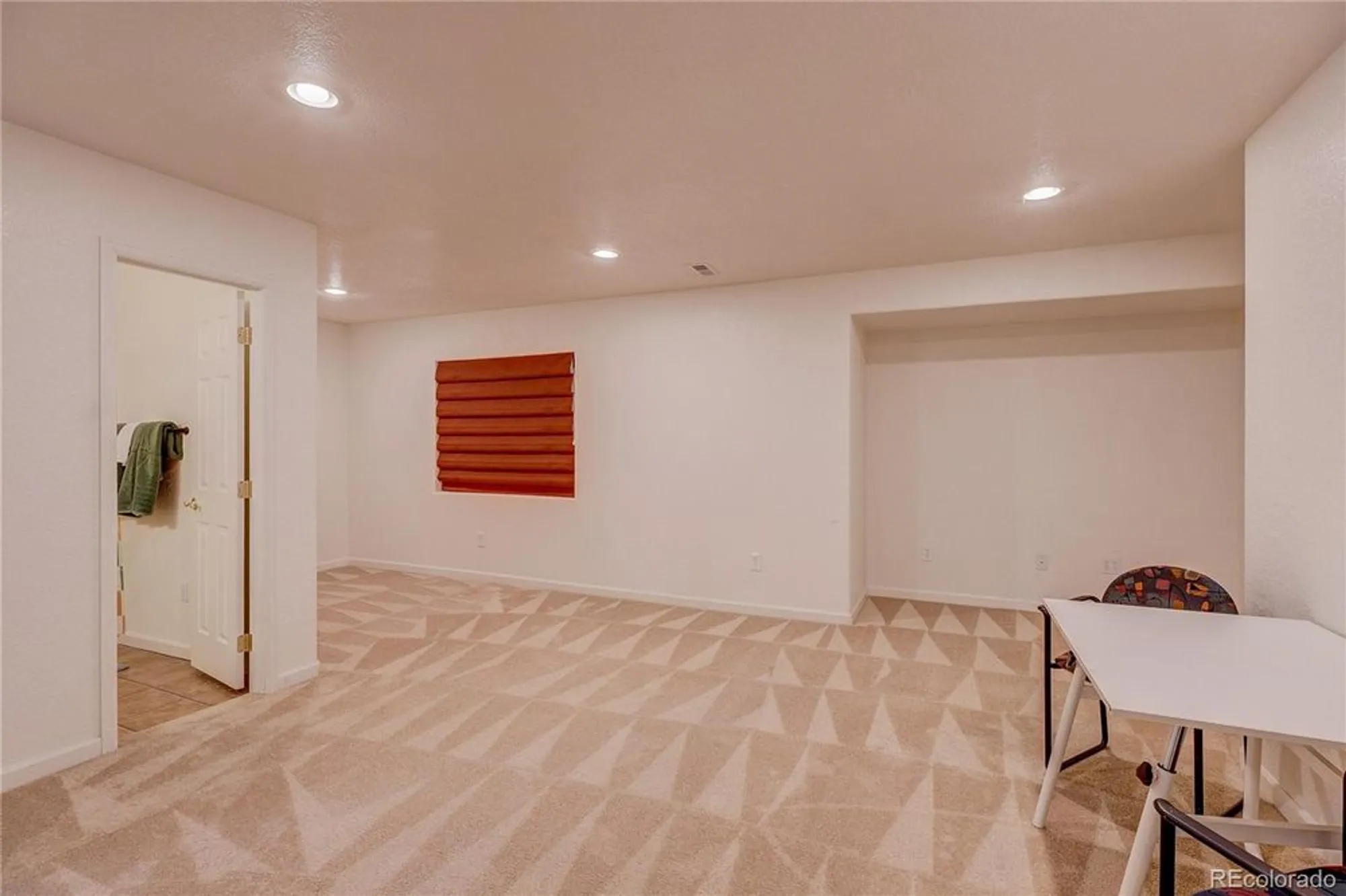 Property Slideshow image 27 of 45 | 22460 e heritage pkwy, Aurora, CO, 80016