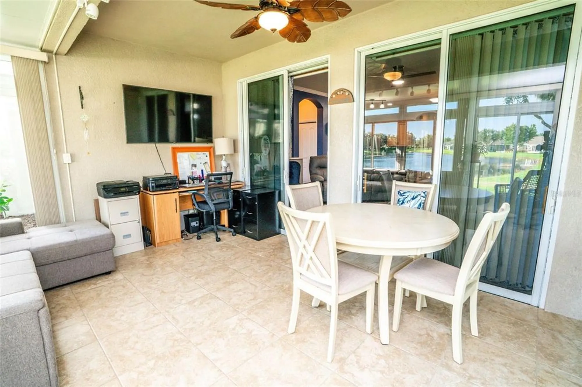Property Slideshow image 14 of 39 | 2427 sifield greens way, Sun City Center, FL, 33573