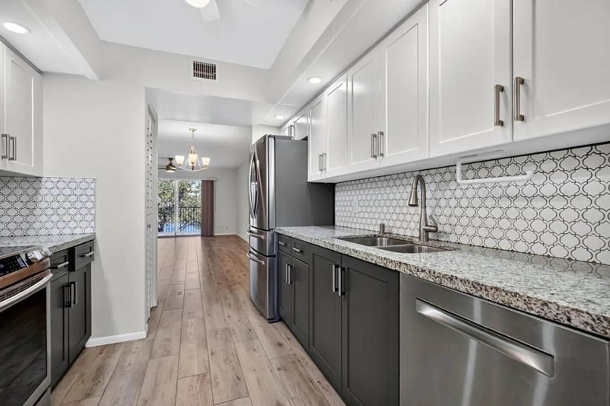 Property Slideshow image 14 of 58 | 13055 sw 15th ct s310, Pembroke Pines, FL, 33027