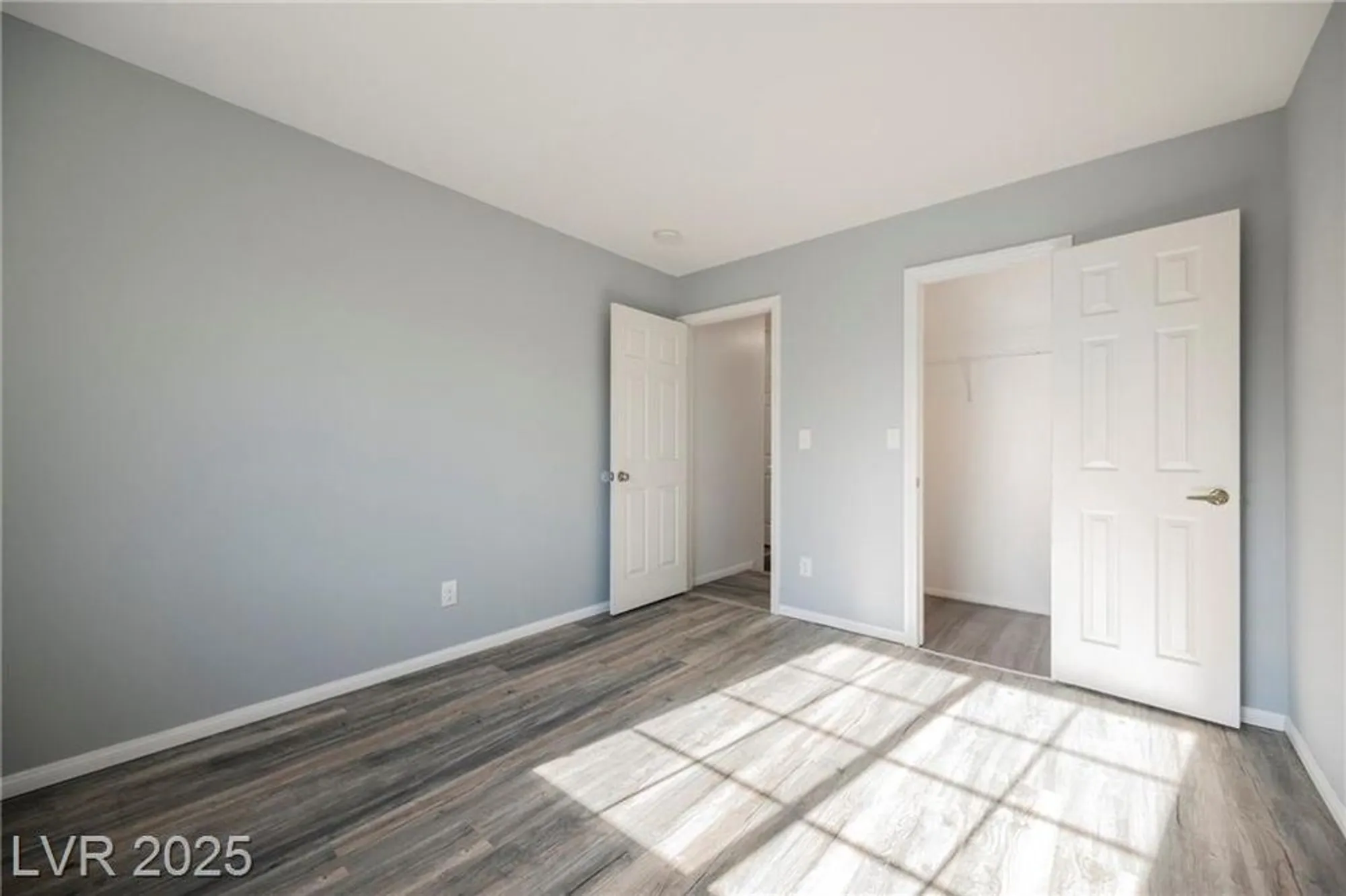 Property Slideshow image 53 of 66 | 5133 burr oak dr, Las Vegas, NV, 89130