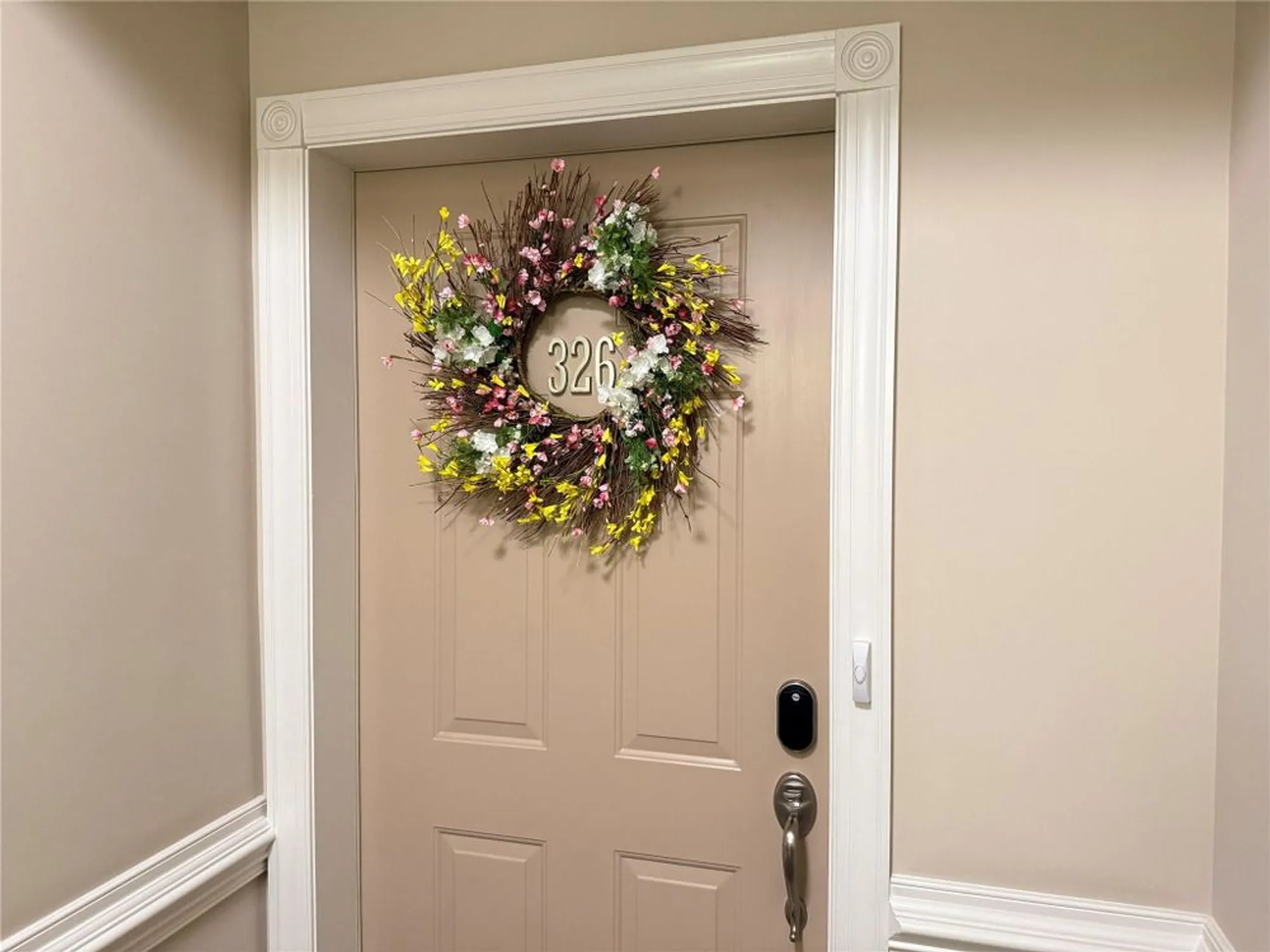 Property Slideshow image 11 of 43 | 326 regency dr, Fishkill, NY, 12524