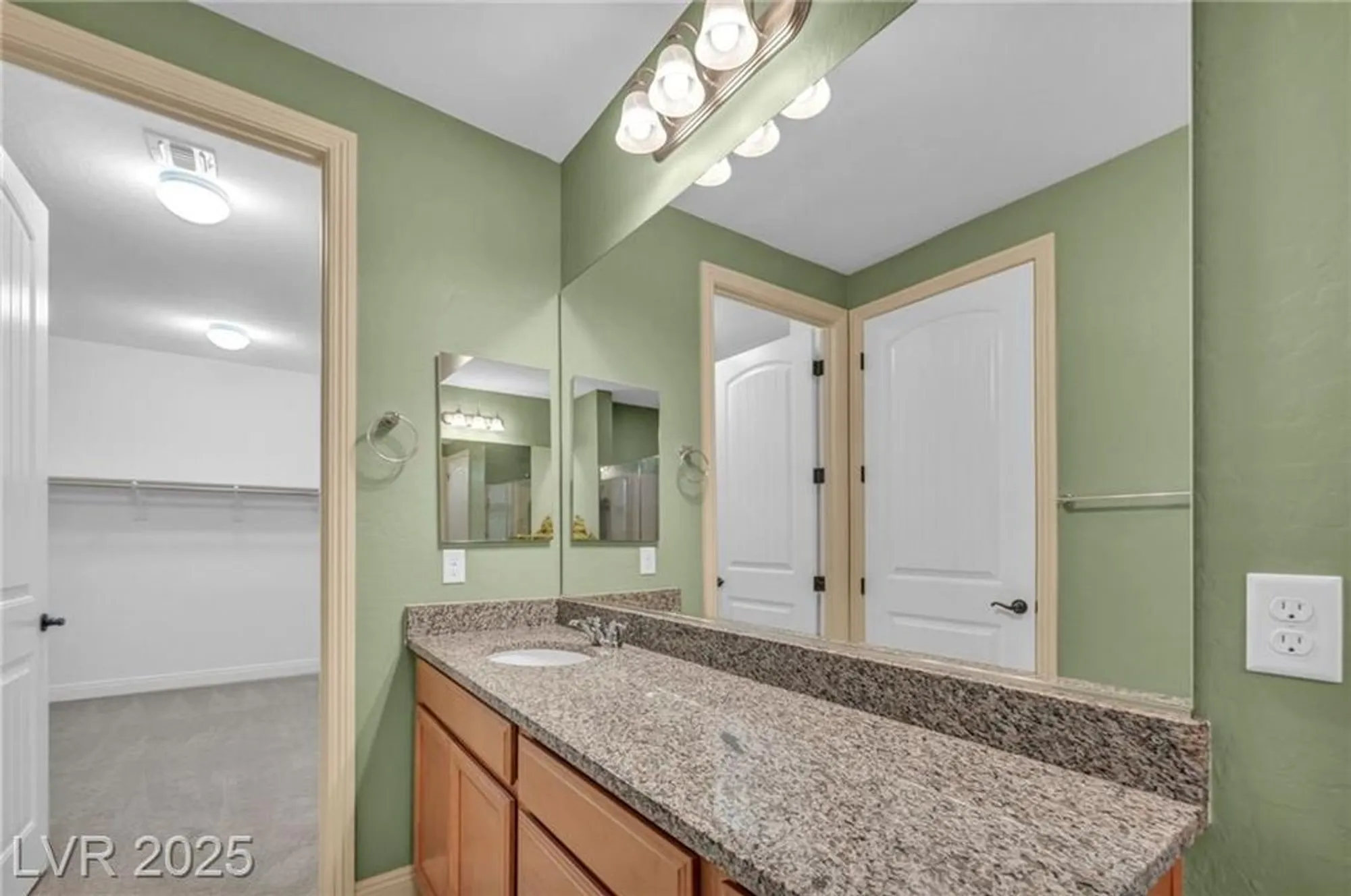 Property Slideshow image 28 of 83 | 906 majestic vw, Mesquite, NV, 89034