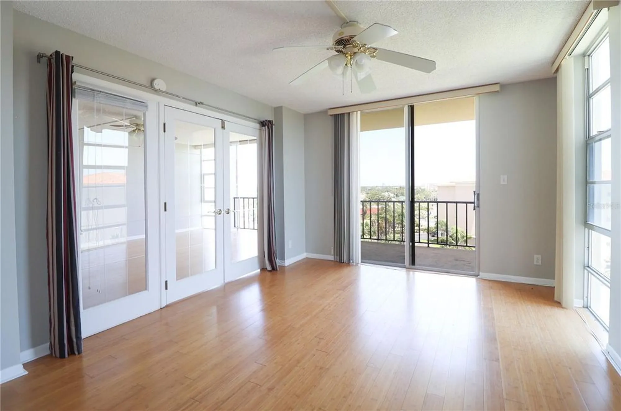 Property Slideshow image 16 of 28 | 7400 sun island dr 501, South Pasadena, FL, 33707