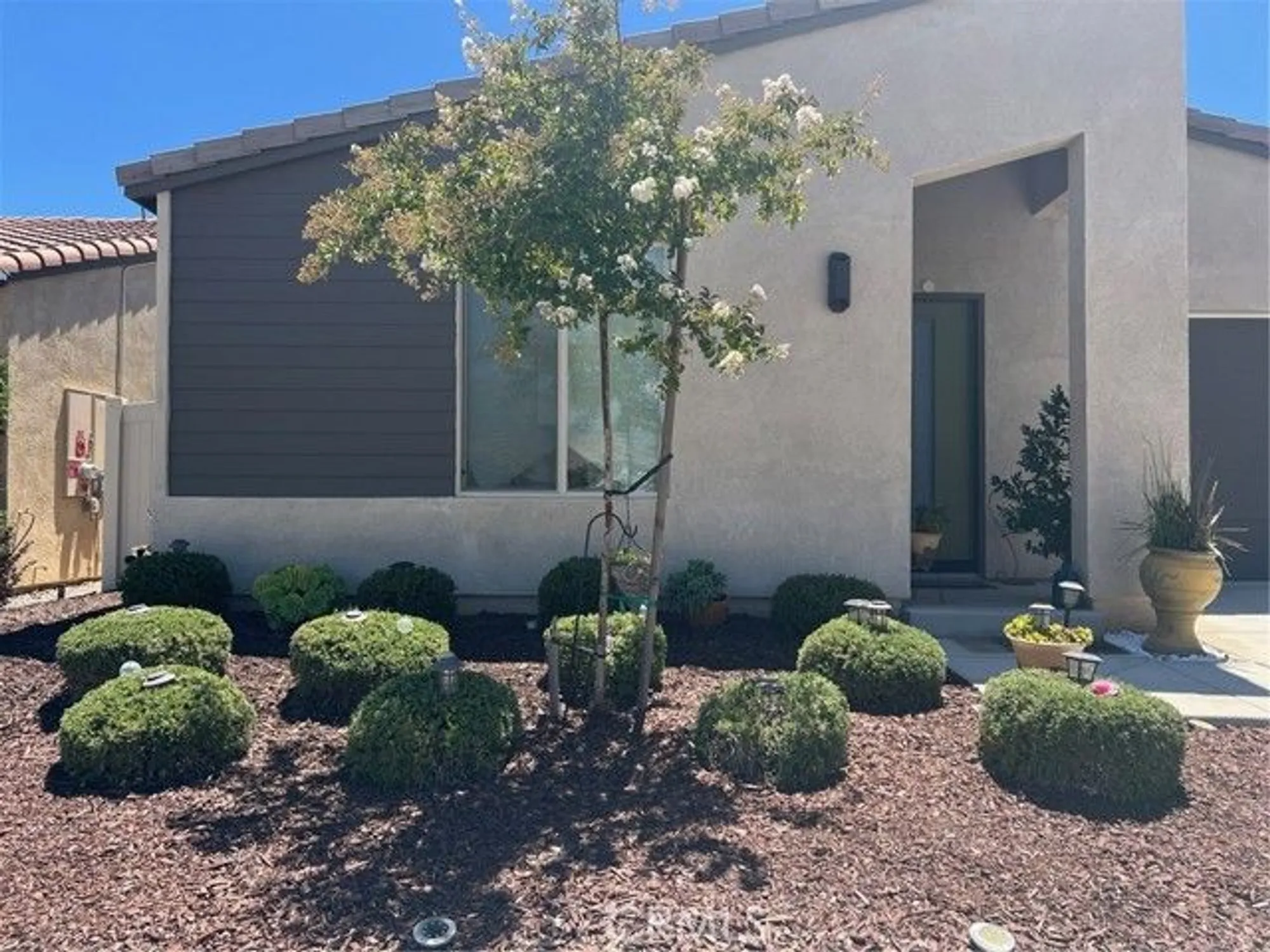 Property Slideshow image 1 of 11 | 1611 trailview dr, Beaumont, CA, 92223