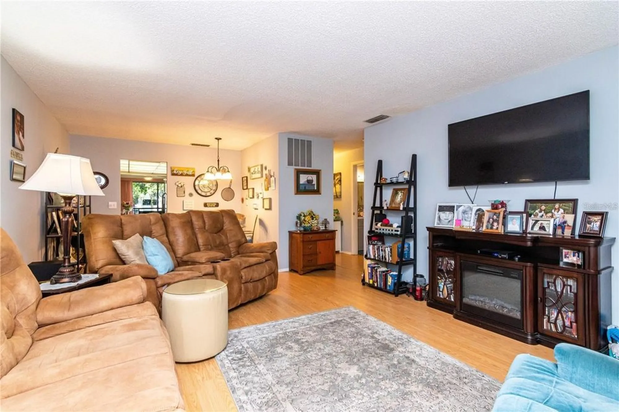 Property Slideshow image 8 of 50 | 5980 80th st n unit 210, St Petersburg, FL, 33709