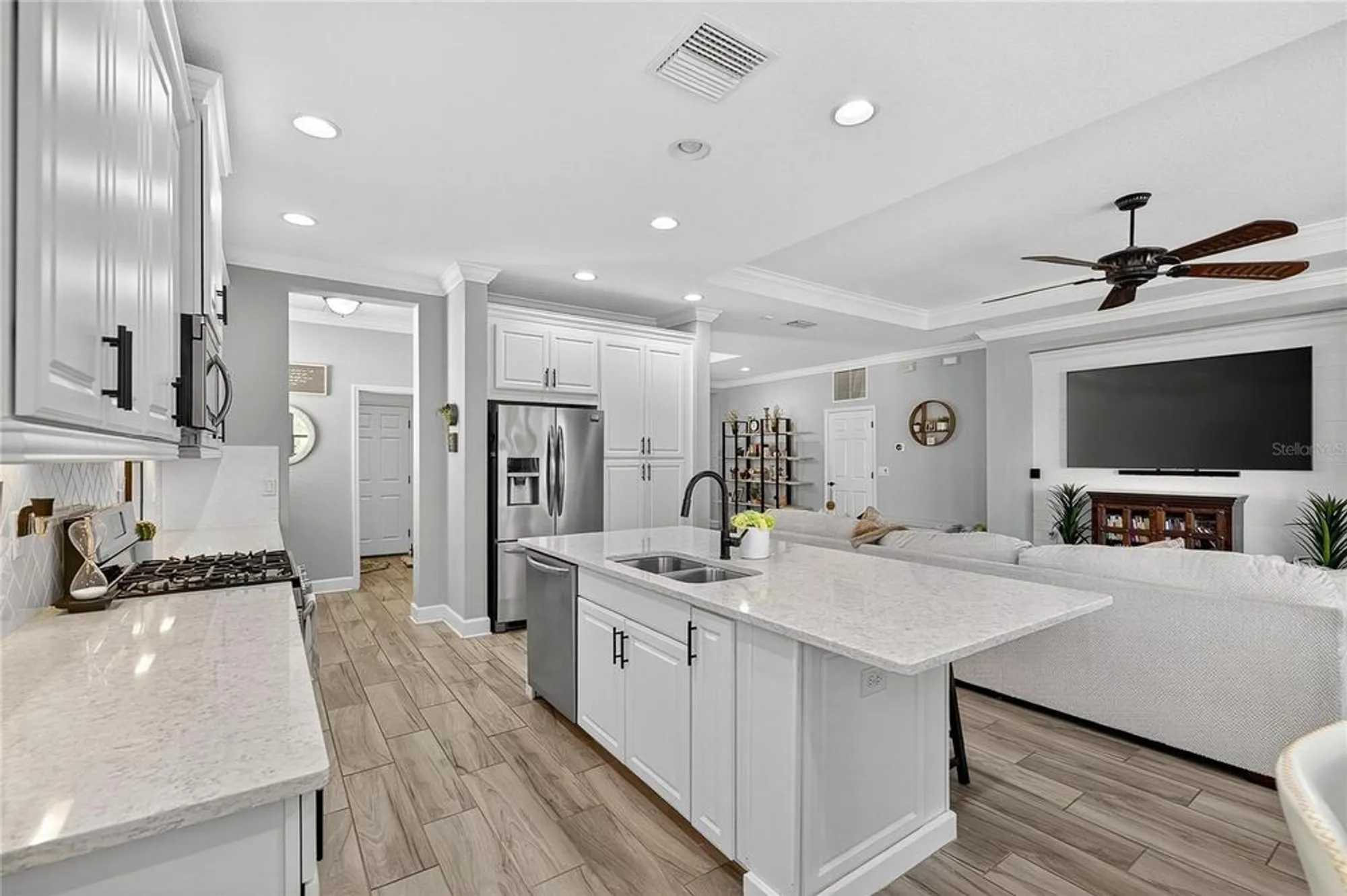 Property Slideshow image 27 of 63 | 5128 admiral pointe dr, Apollo Beach, FL, 33572