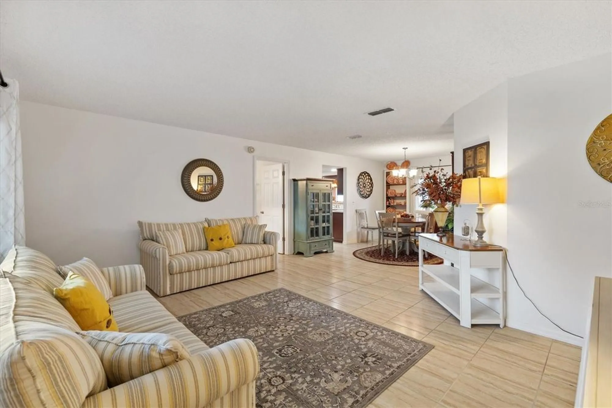 Property Slideshow image 9 of 46 | 10195 se 178th pl, Summerfield, FL, 34491