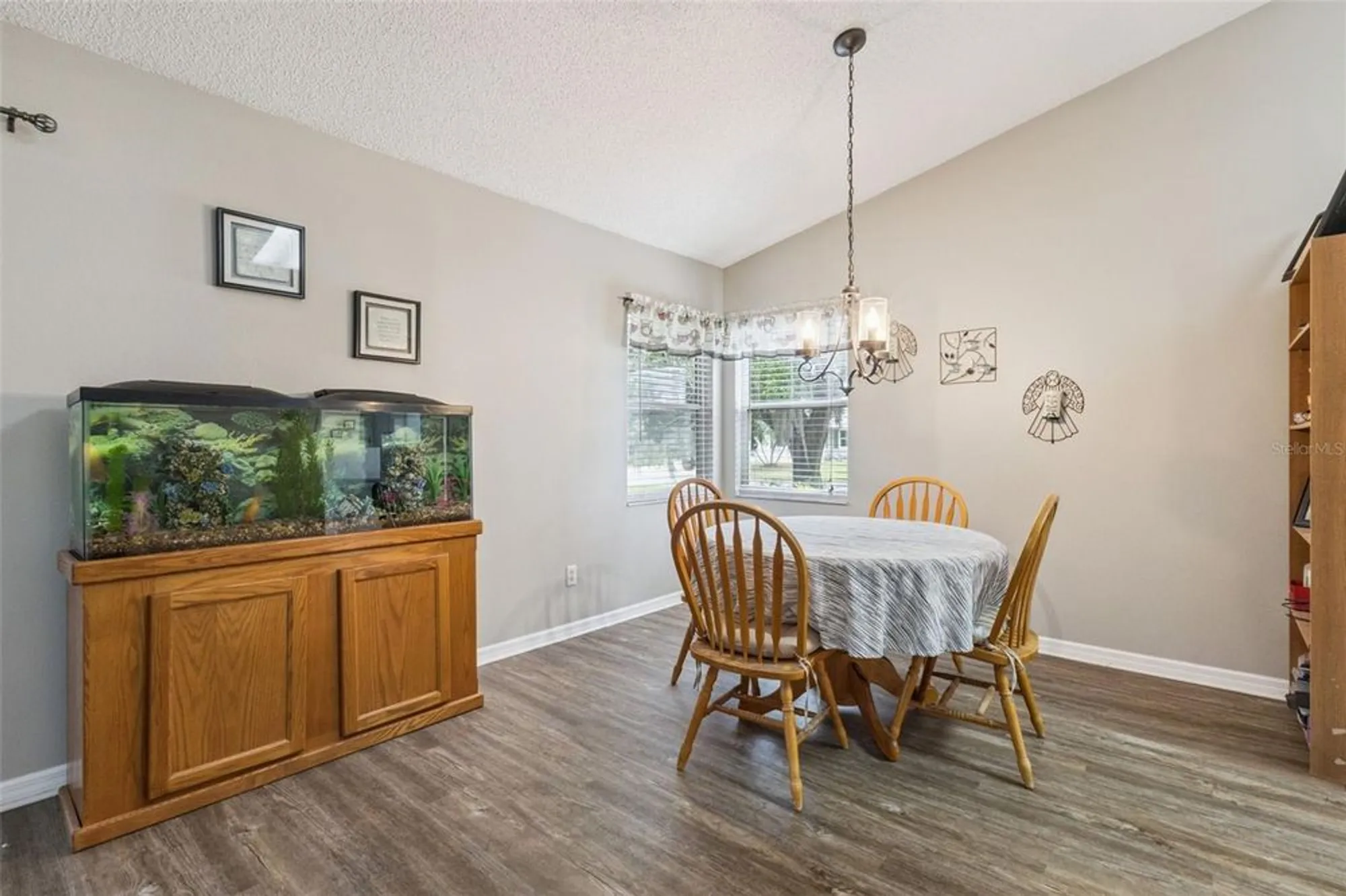 Property Slideshow image 13 of 73 | 26320 evert st, Leesburg, FL, 34748