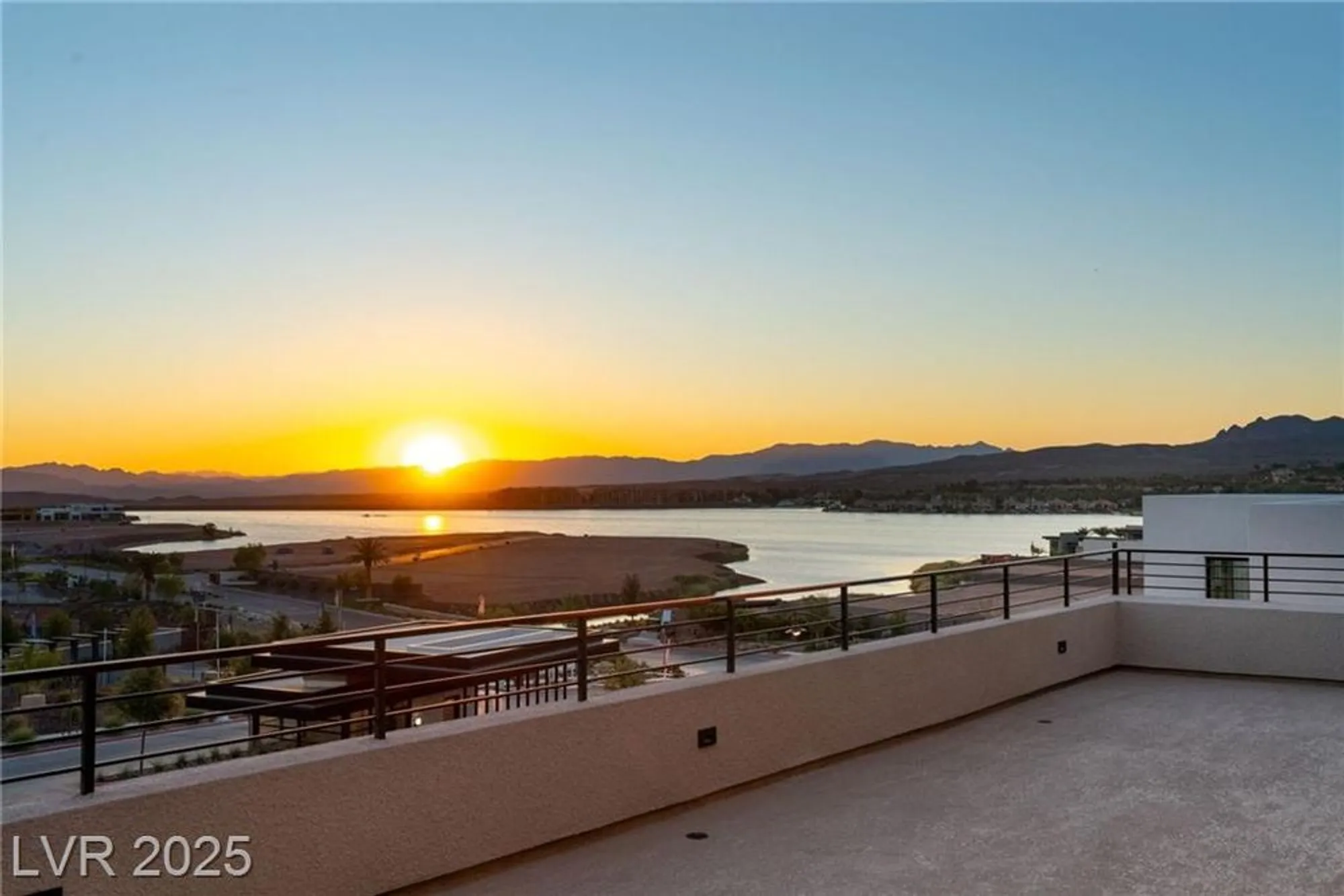 Property Slideshow image 15 of 22 | 36 rainbow point pl, Henderson, NV, 89011