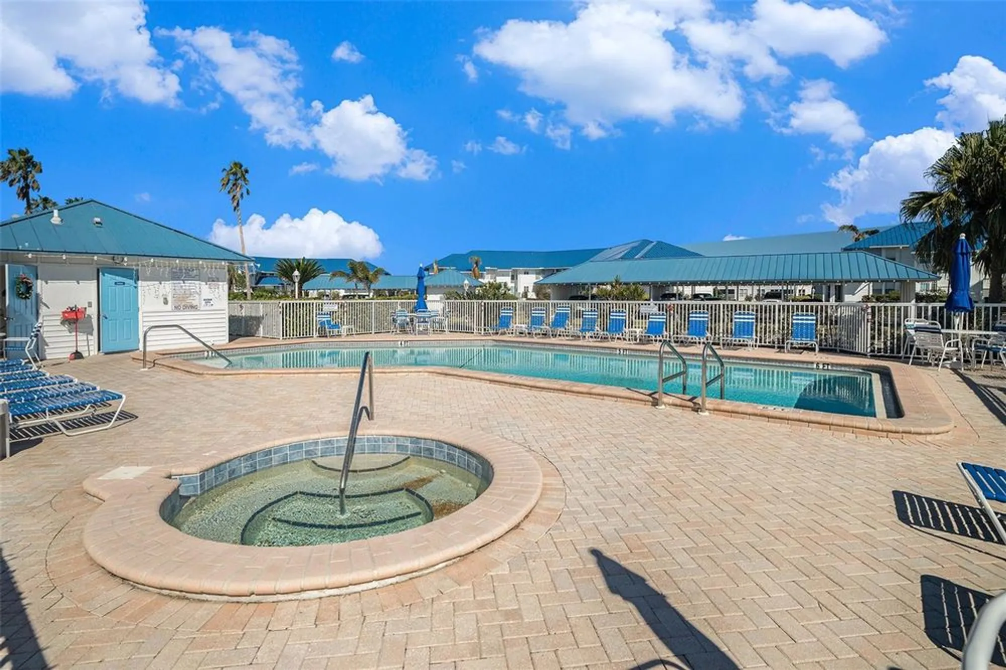 Property Slideshow image 26 of 27 | 972 sandpiper cir # 972, Bradenton, FL, 34209