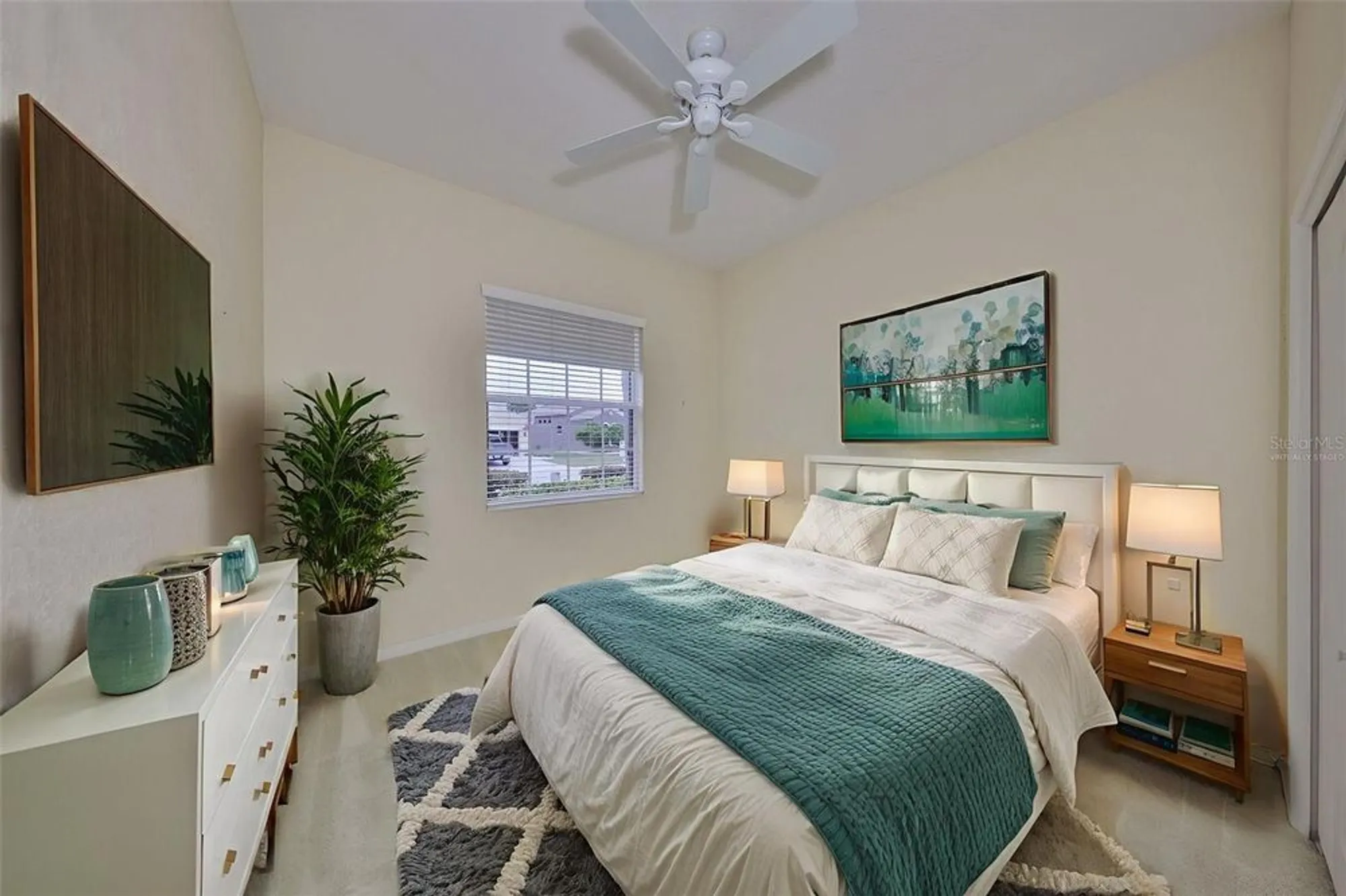 Property Slideshow image 18 of 41 | 1043 regal manor way, Sun City Center, FL, 33573