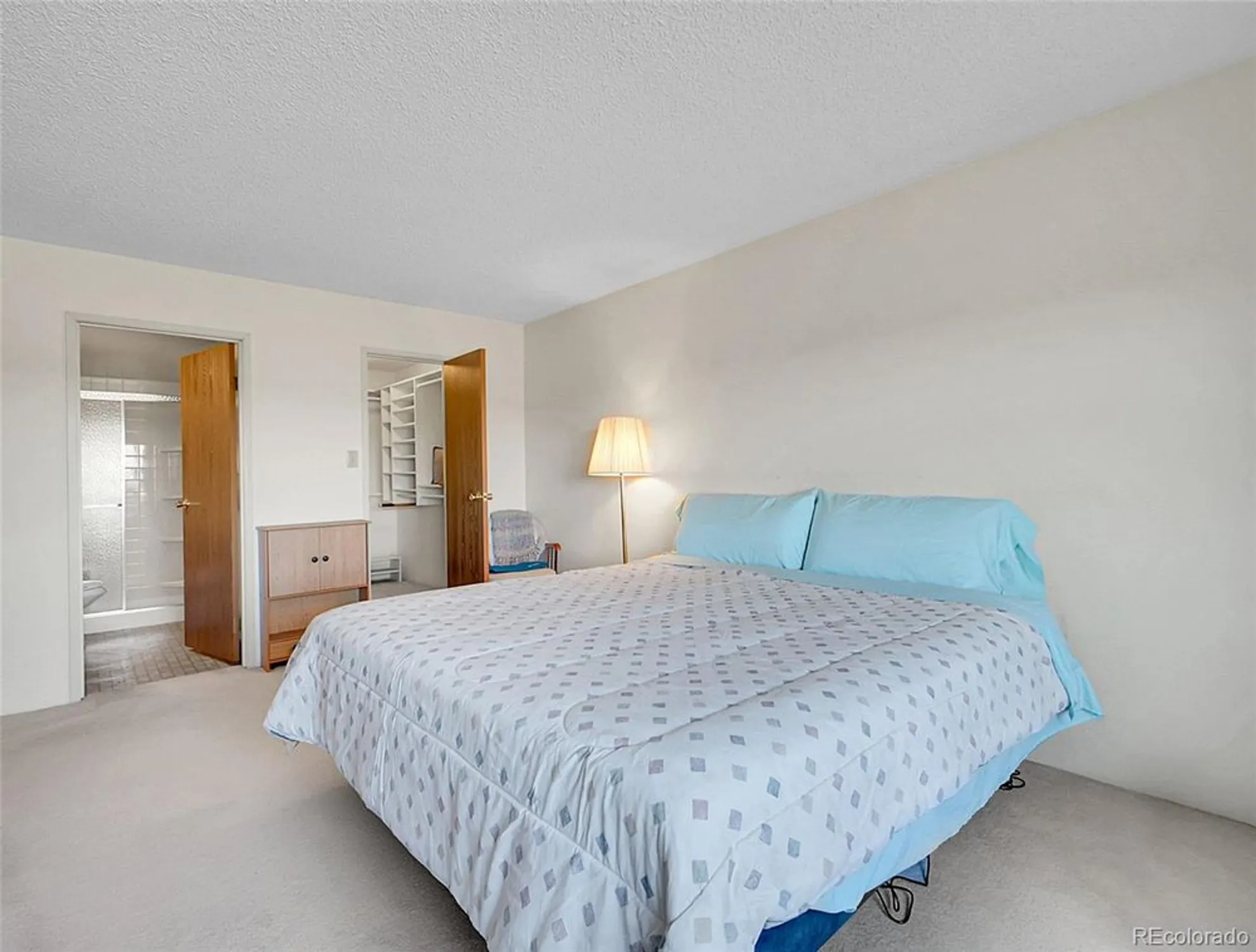 Property Slideshow image 20 of 32 | 13850 e marina dr apt 401, Aurora, CO, 80014