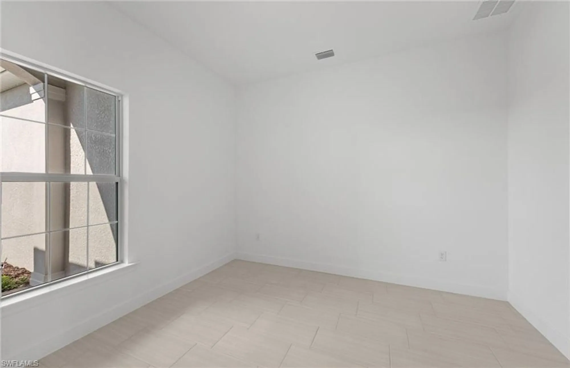 Property Slideshow image 23 of 47 | 7319 blue salvia dr, North Fort Myers, FL, 33917