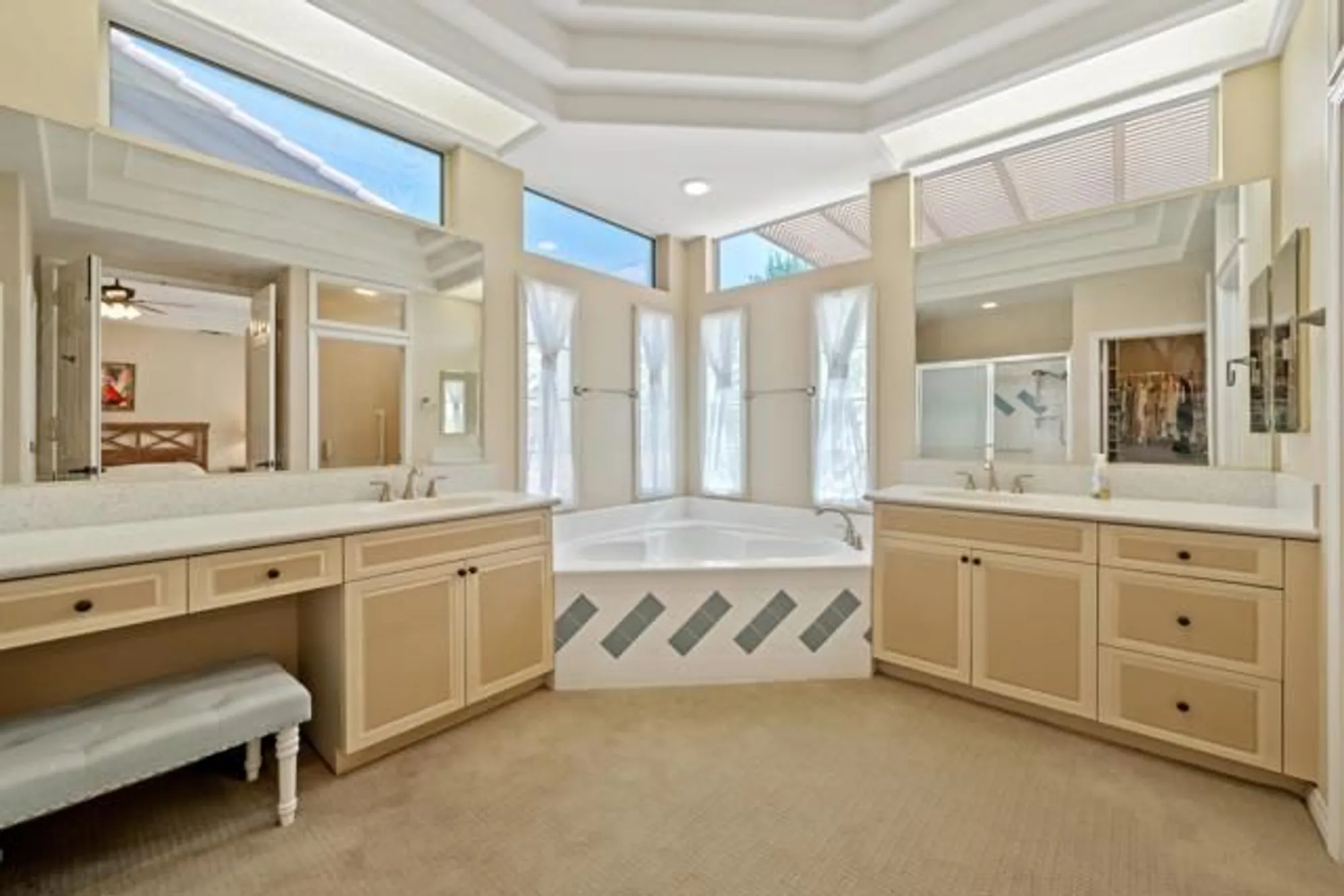 Property Slideshow image 28 of 36 | 78123 foxbrook ln, Palm Desert, CA, 92211
