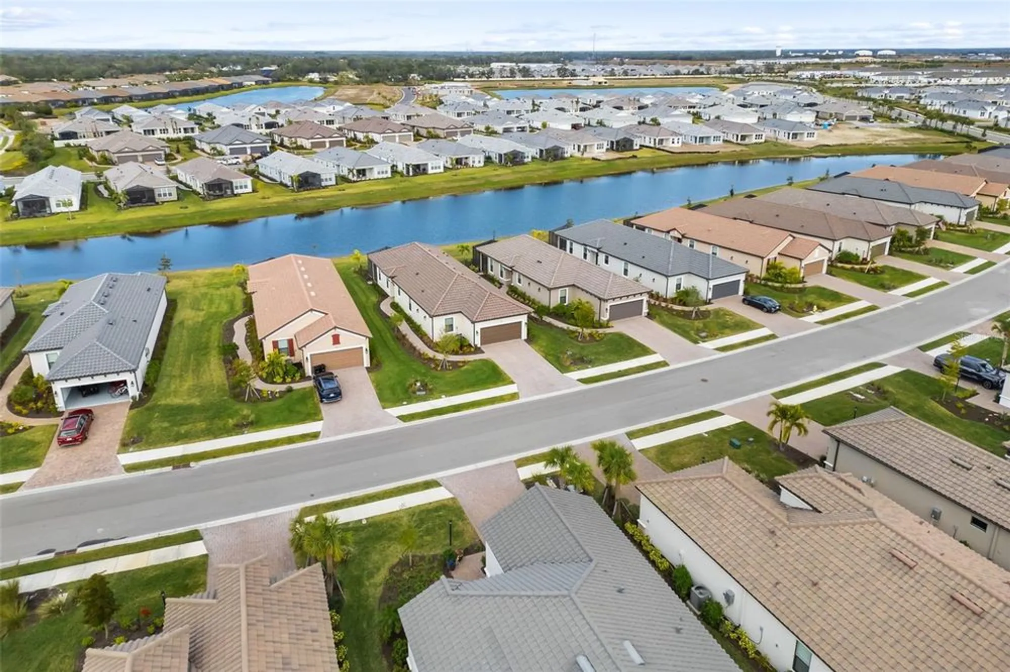 Property Slideshow image 39 of 73 | 16127 fortezza dr, Bradenton, FL, 34211