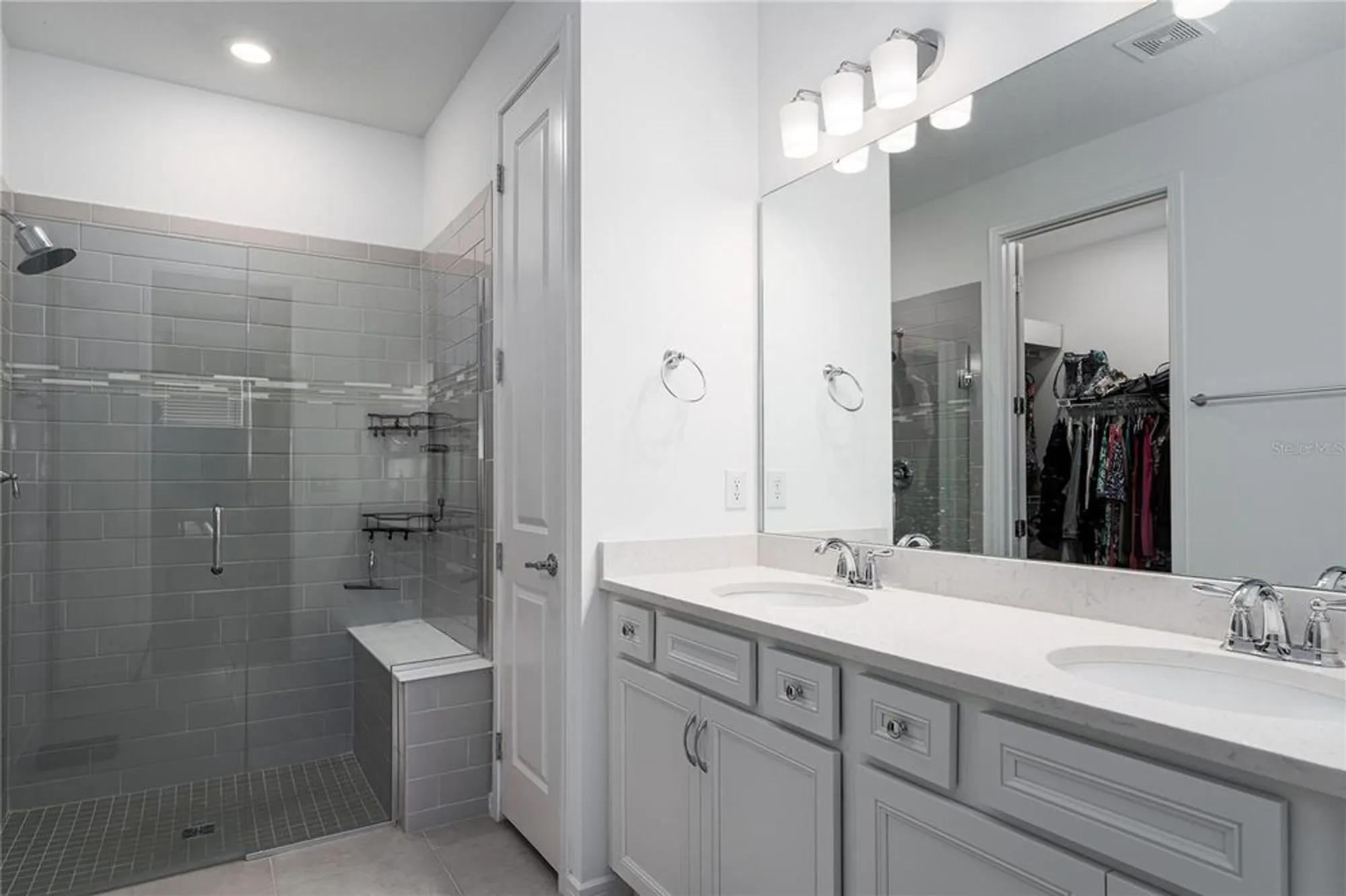 Property Slideshow image 16 of 40 | 10641 spring tide way, Parrish, FL, 34219