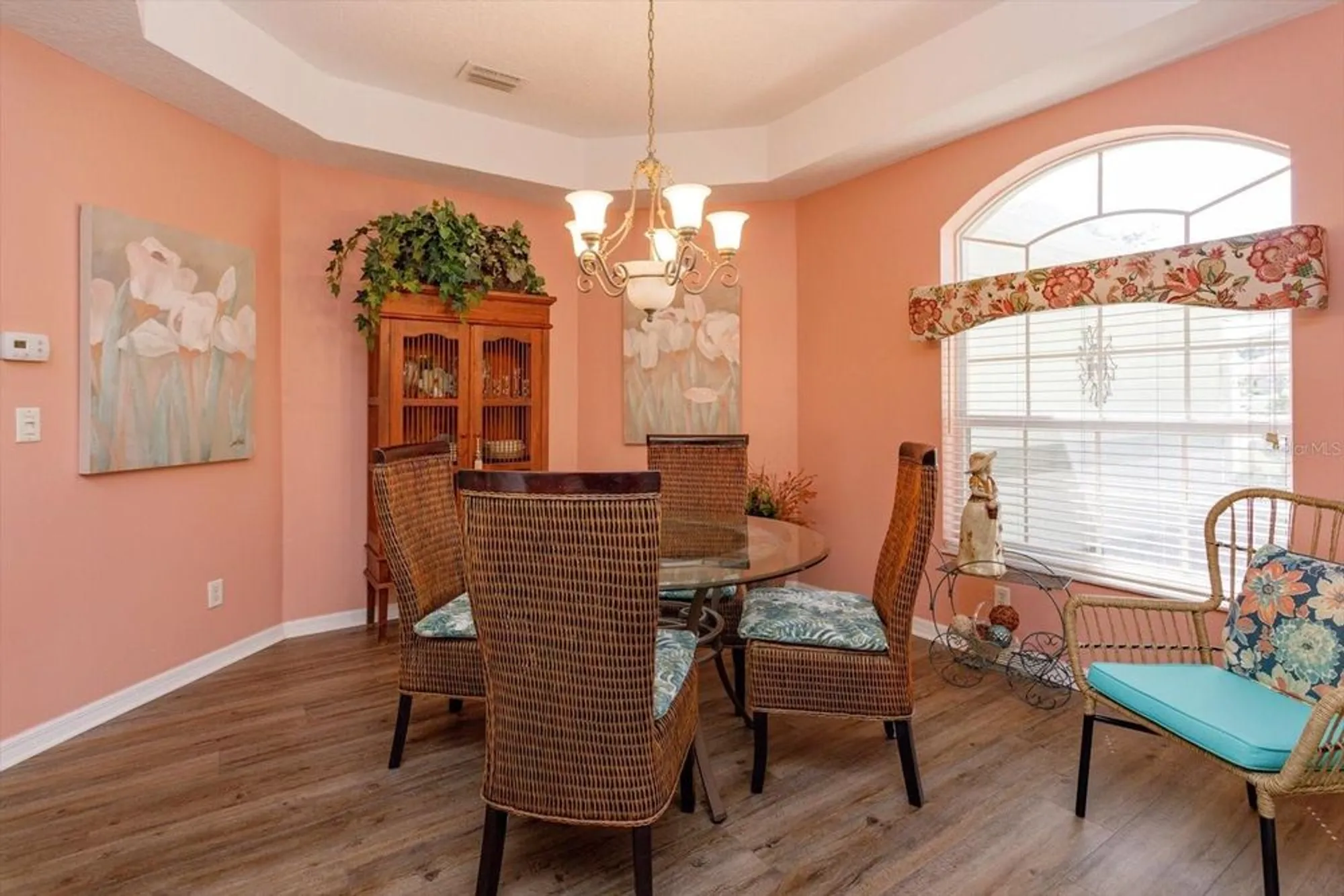 Property Slideshow image 4 of 28 | 5401 essex ct, Leesburg, FL, 34748