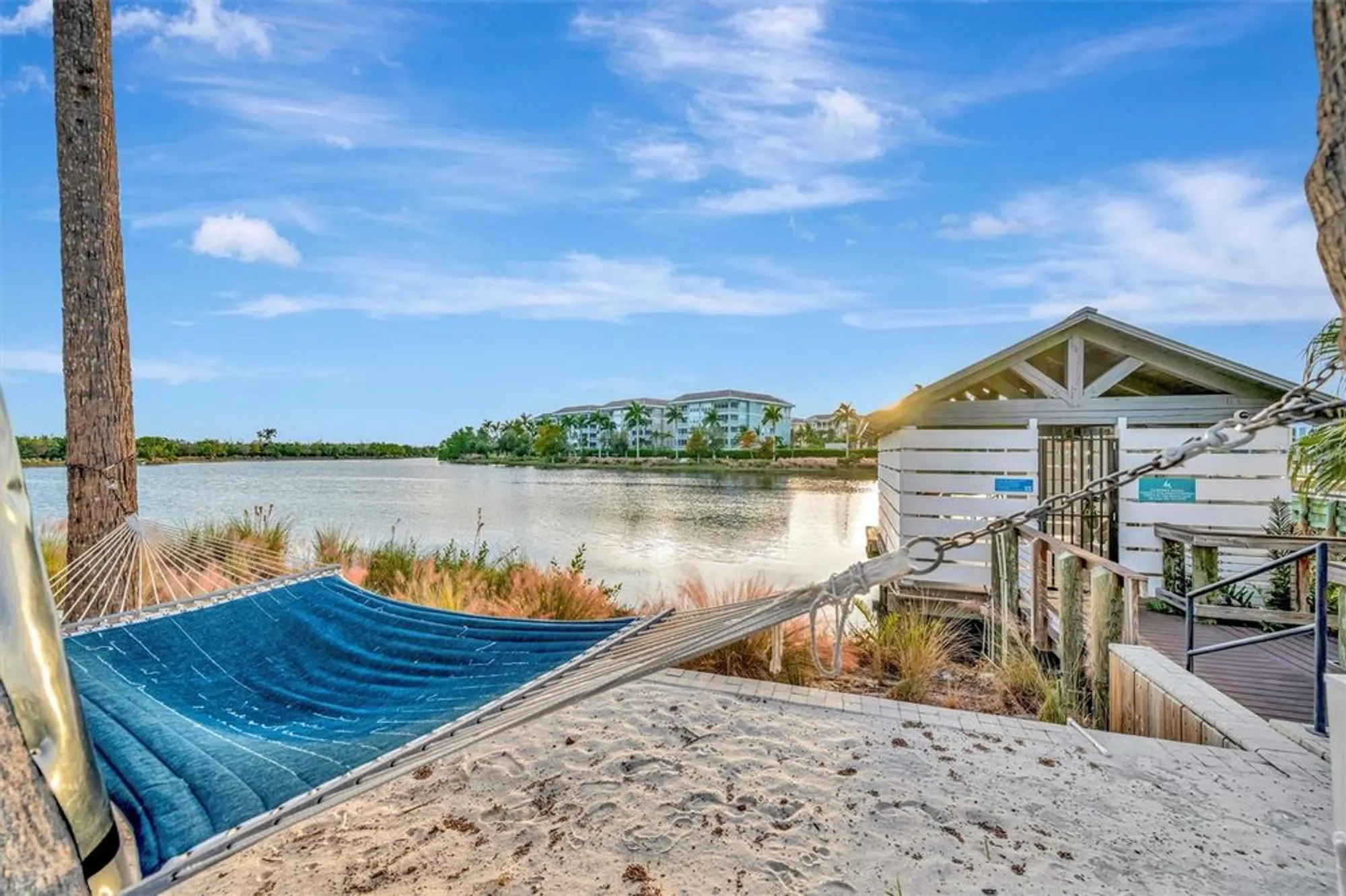 Property Slideshow image 10 of 96 | 246 sapphire lake dr 201, Bradenton, FL, 34209