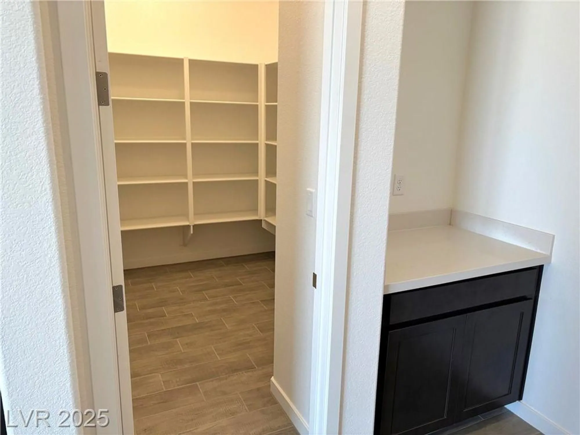 Property Slideshow image 10 of 27 | 5696 e badlands ln, Pahrump, NV, 89061