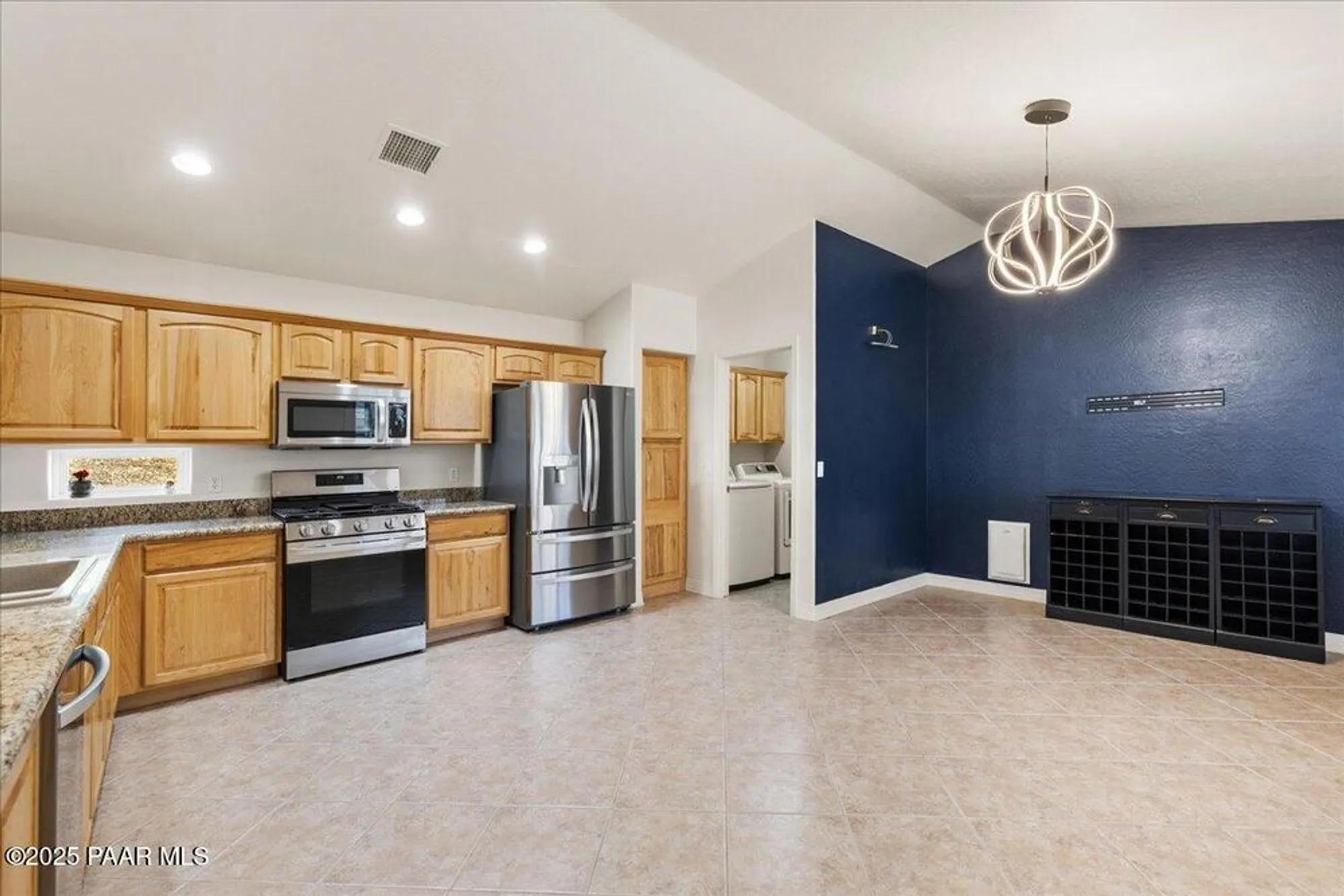 Property Slideshow image 13 of 43 | 1400 st george cir, Prescott, AZ, 86301