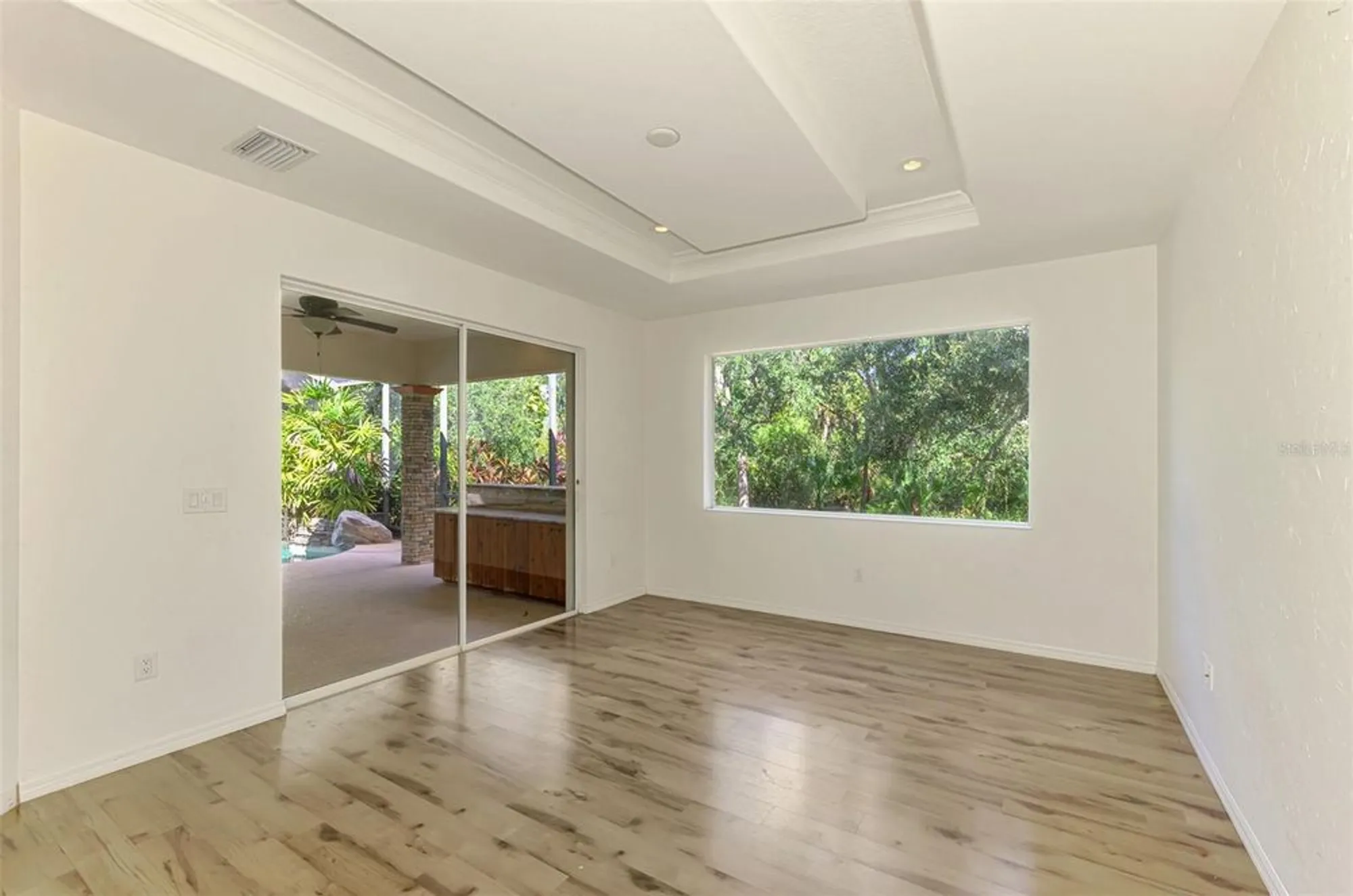 Property Slideshow image 36 of 79 | 4889 carrington cir, Sarasota, FL, 34243