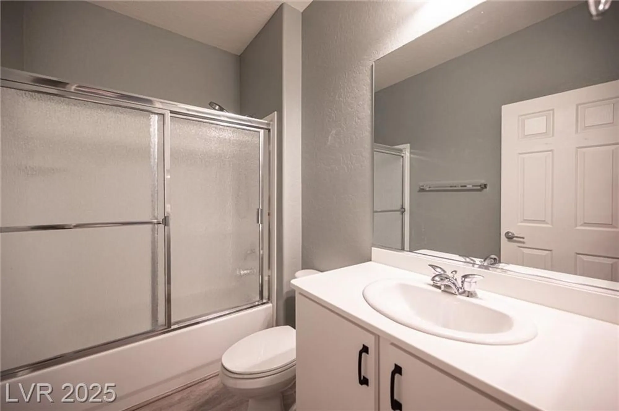 Property Slideshow image 23 of 43 | 2545 divine sky dr, Henderson, NV, 89044
