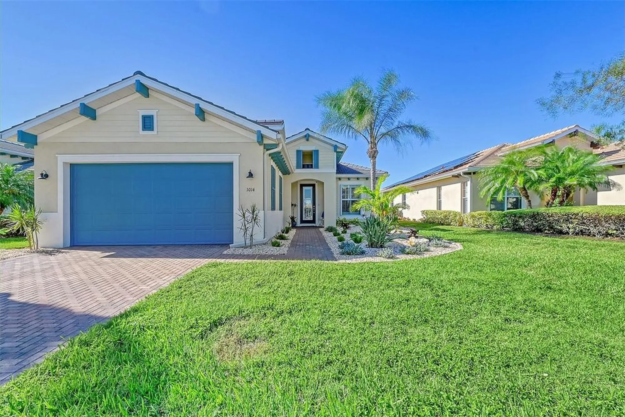 Property Slideshow image 6 of 100 | 1014 overlook ct, Bradenton, FL, 34208