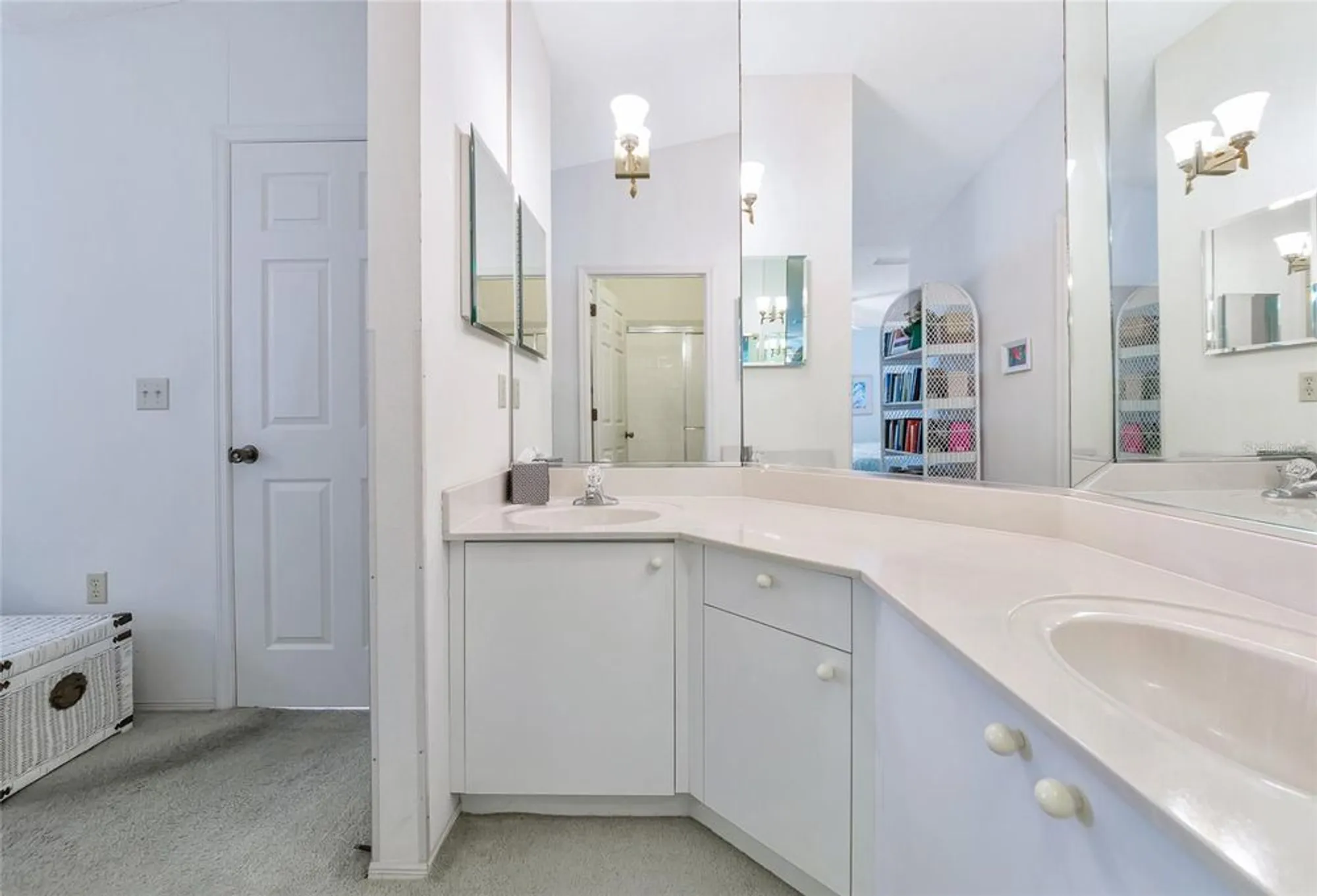 Property Slideshow image 23 of 62 | 1316 perico point cir, Bradenton, FL, 34209