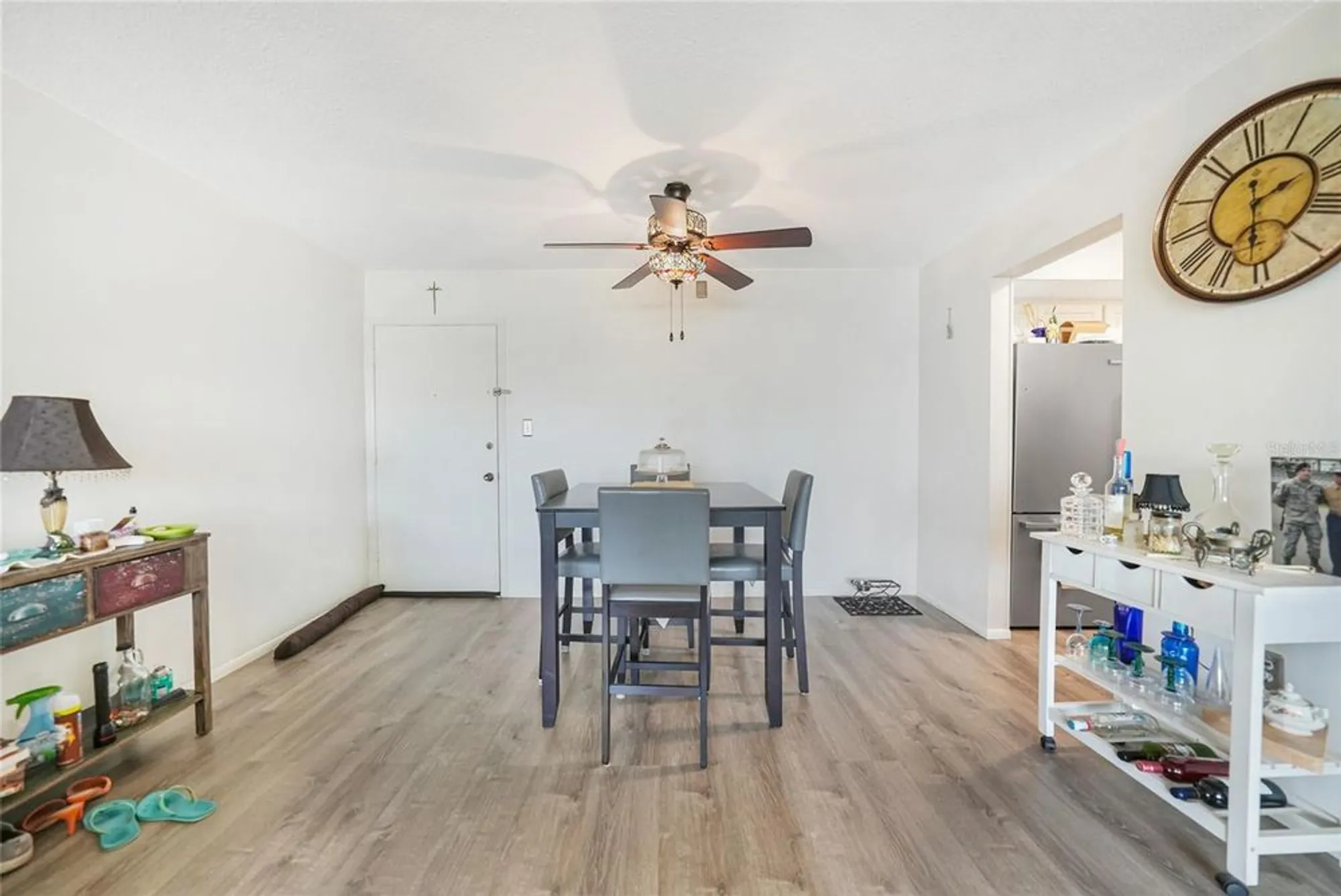 Property Slideshow image 10 of 28 | 2437 harbor blvd apt 204, Port Charlotte, FL, 33952