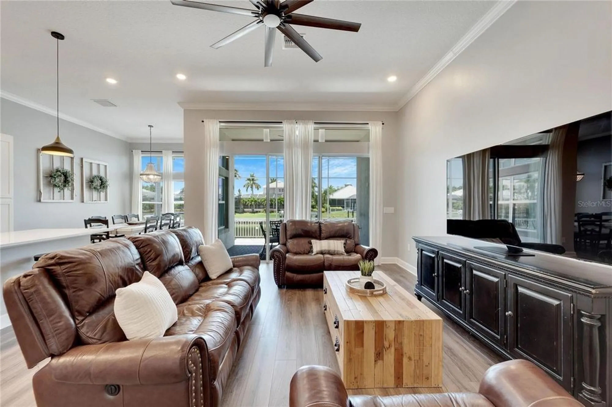 Property Slideshow image 14 of 62 | 5243 wishing arch dr, Apollo Beach, FL, 33572