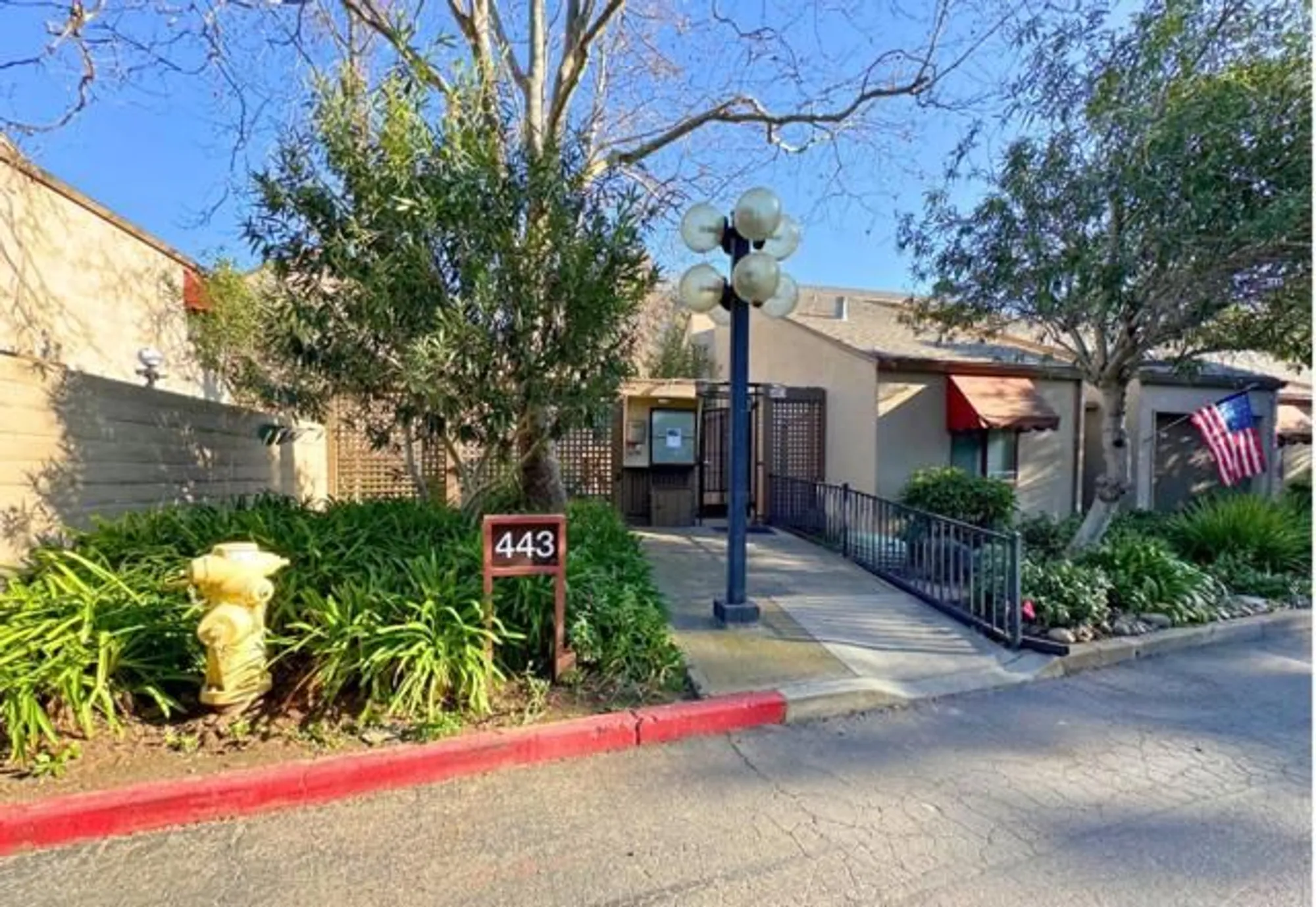 Property Slideshow image 4 of 41 | 443 alberto way b115, Los Gatos, CA, 95032
