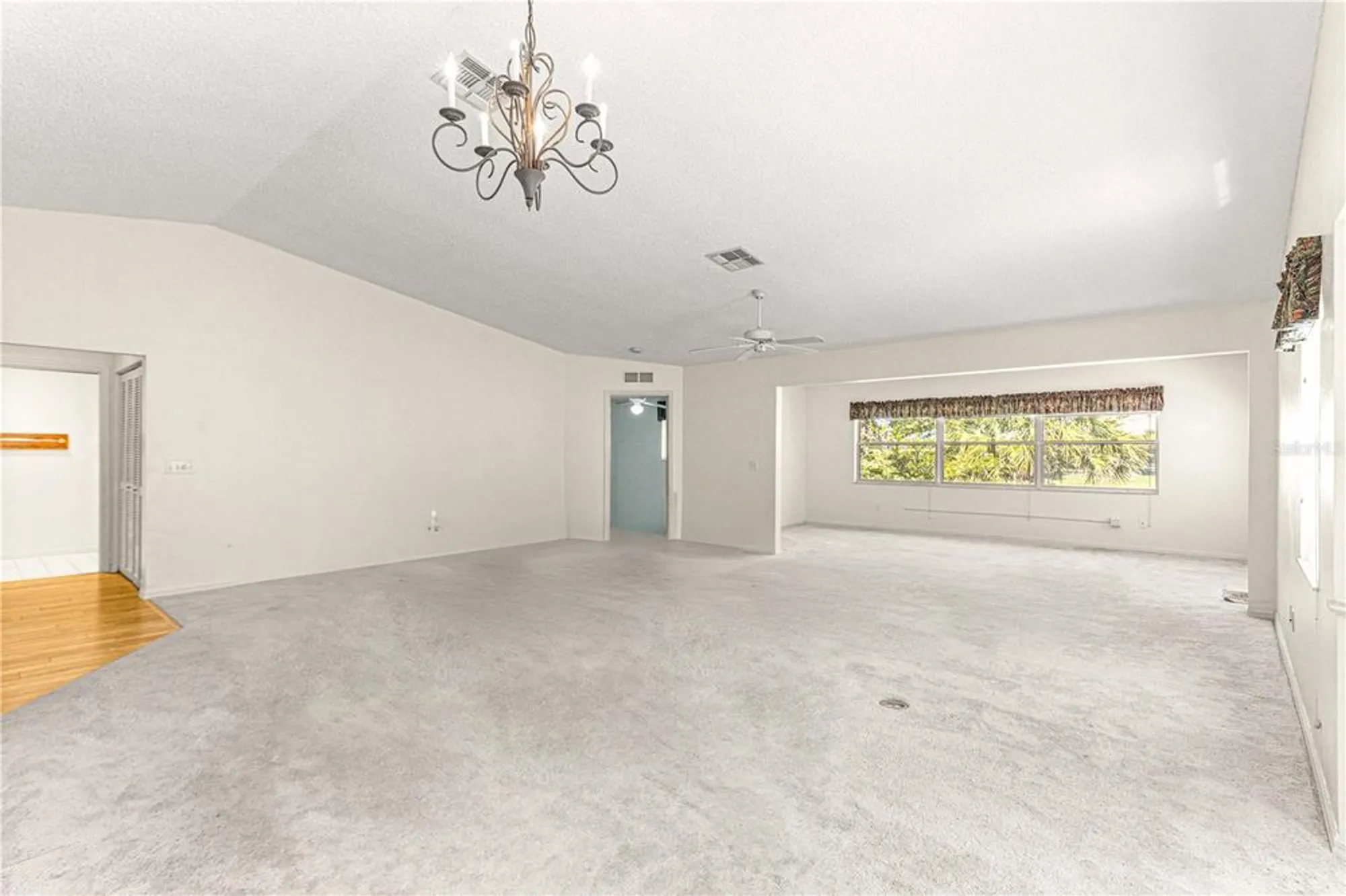 Property Slideshow image 23 of 55 | 9115 sw 90th st, Ocala, FL, 34481