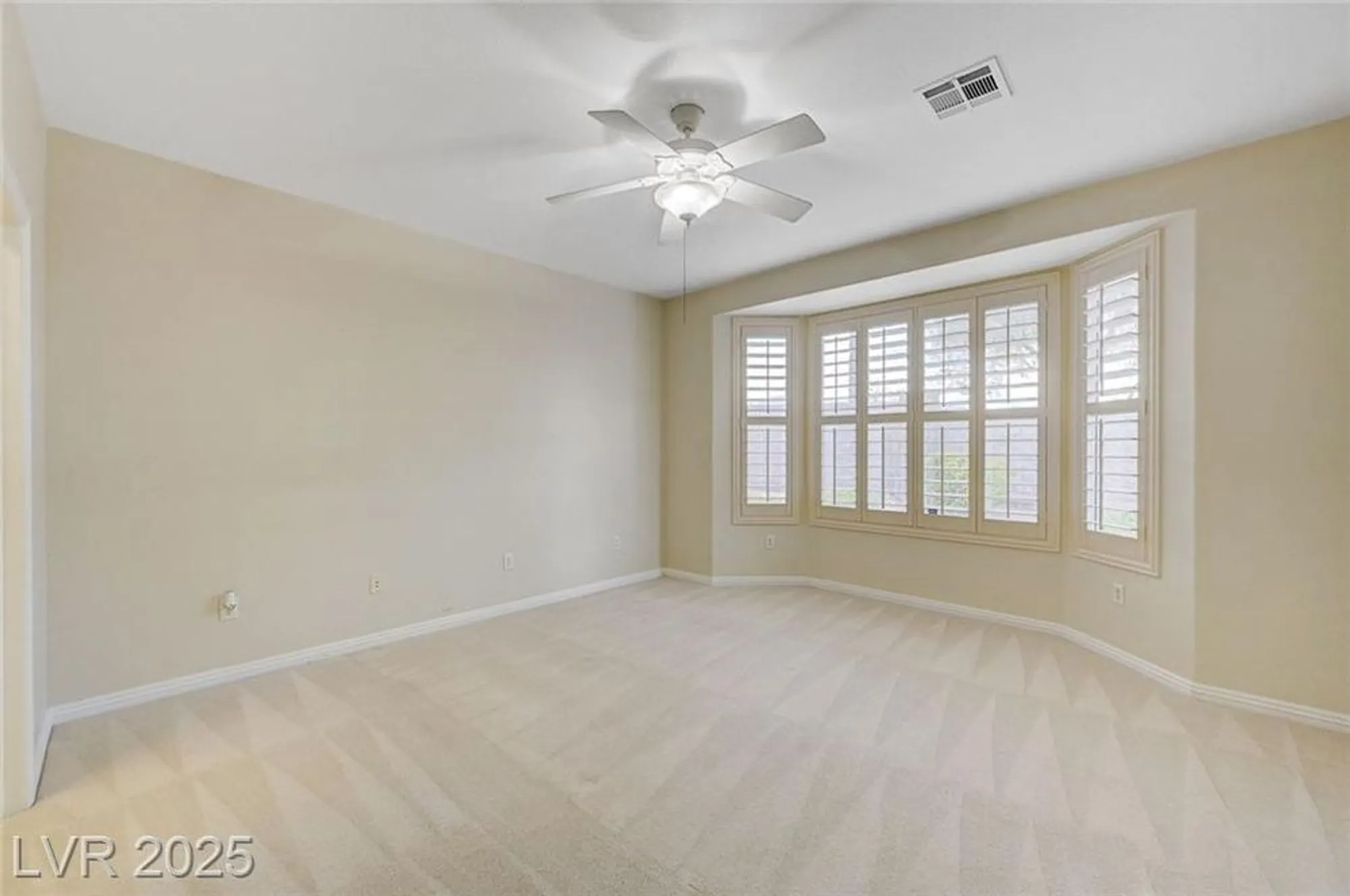Property Slideshow image 21 of 60 | 10494 melodia magico ave, Las Vegas, NV, 89135