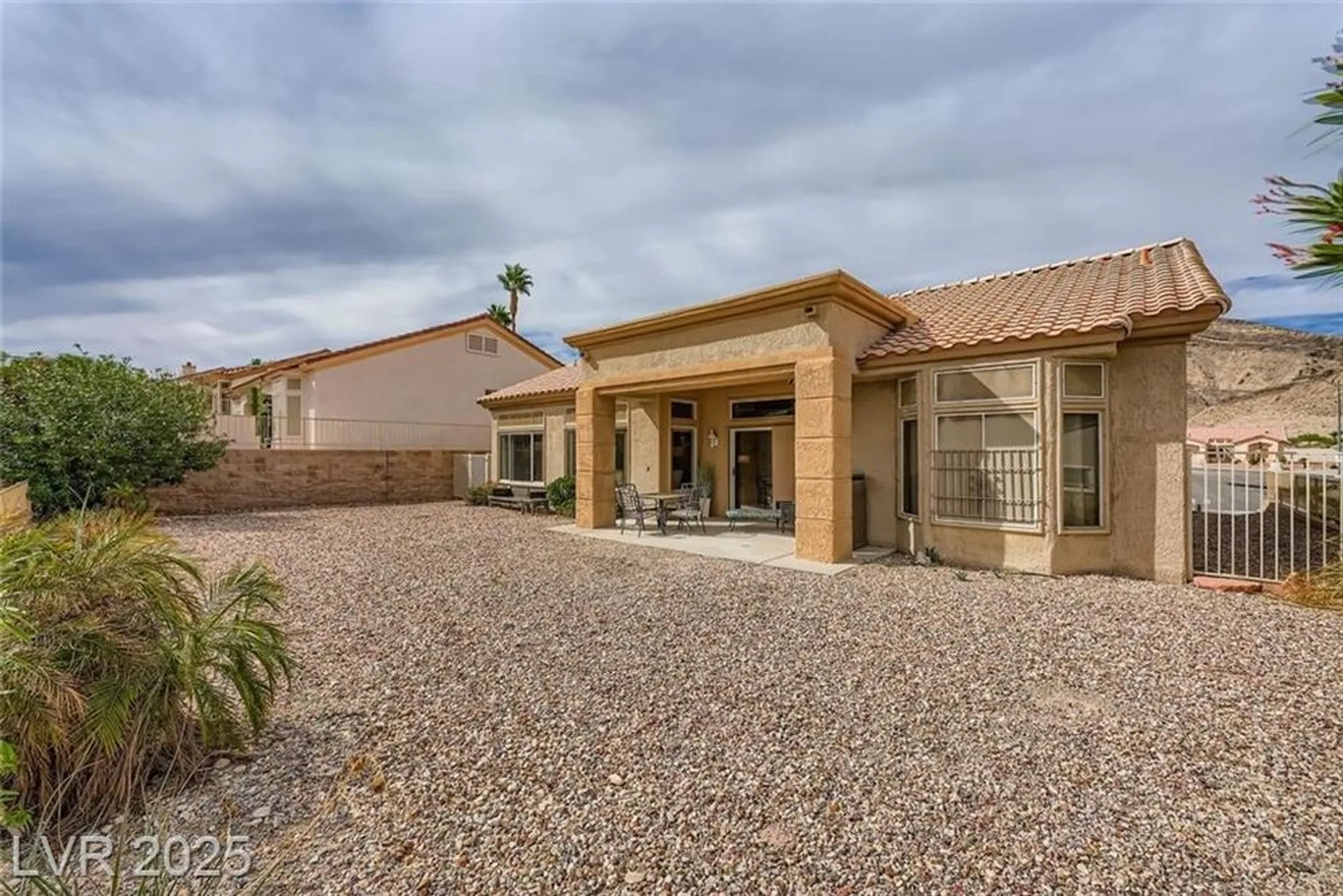 Property Slideshow image 19 of 21 | 2820 faiss dr, Las Vegas, NV, 89134