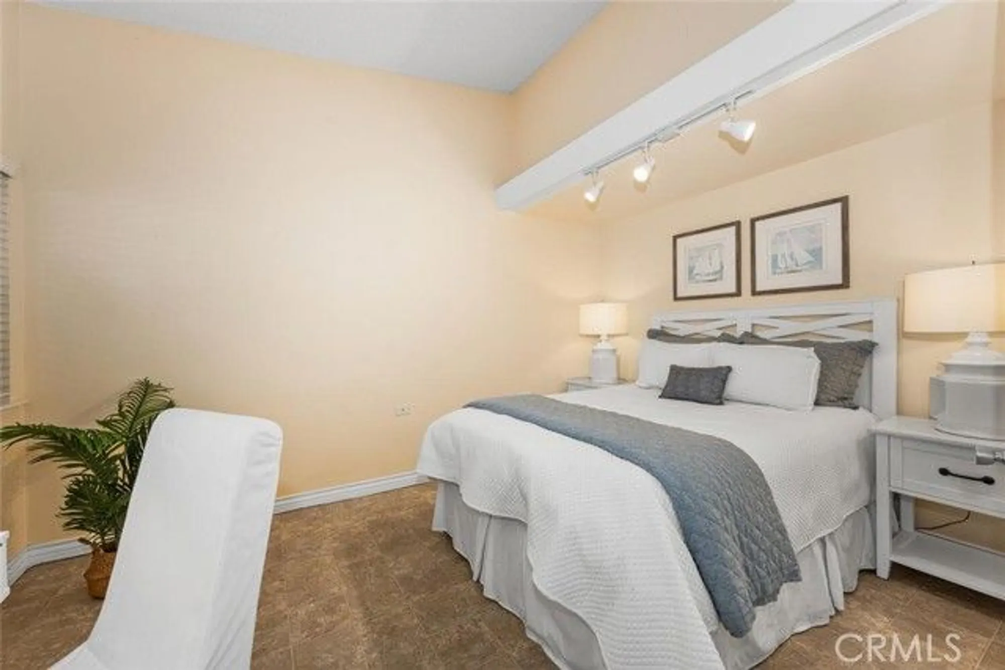 Property Slideshow image 29 of 45 | 1121 northwood rd, Seal Beach, CA, 90740
