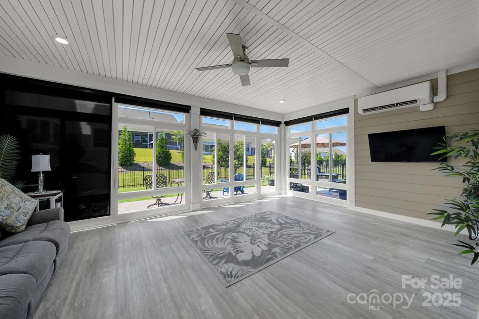 Property Slideshow image 21 of 48 | 10313 superb ln, Charlotte, NC, 28215
