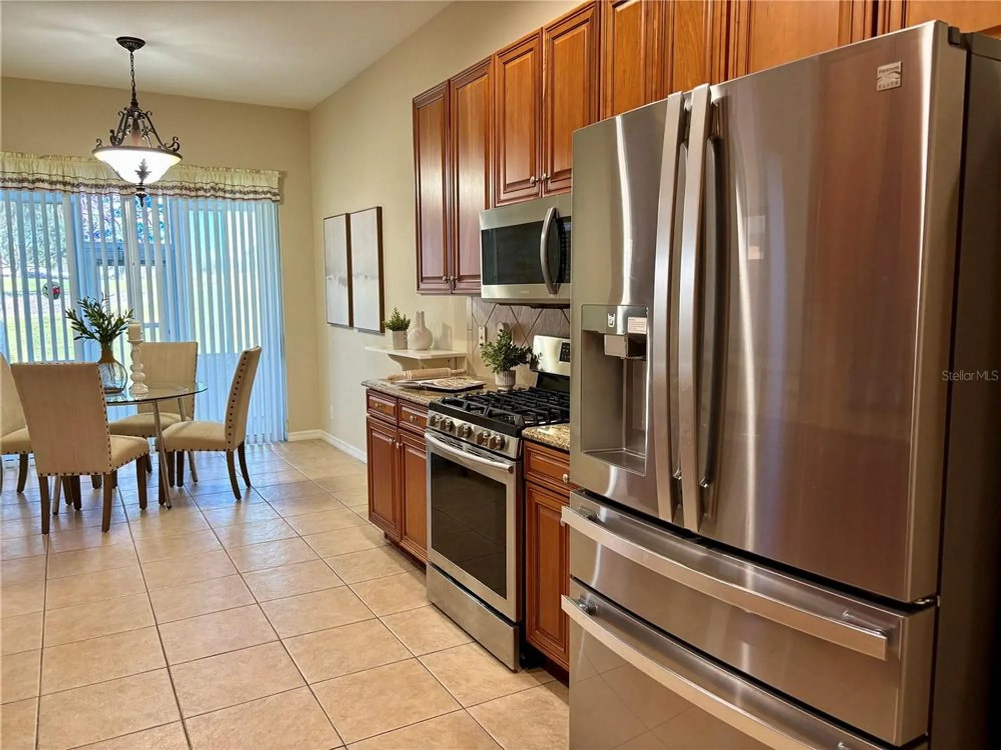 Property Slideshow image 21 of 60 | 445 noble faire dr, Sun City Center, FL, 33573
