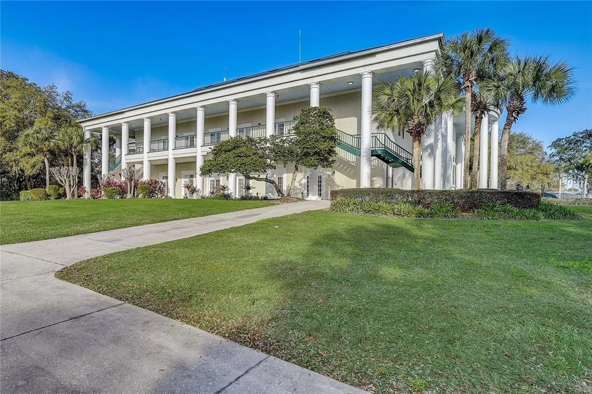 Property Slideshow image 40 of 43 | 25273 lost oak cir, Leesburg, FL, 34748