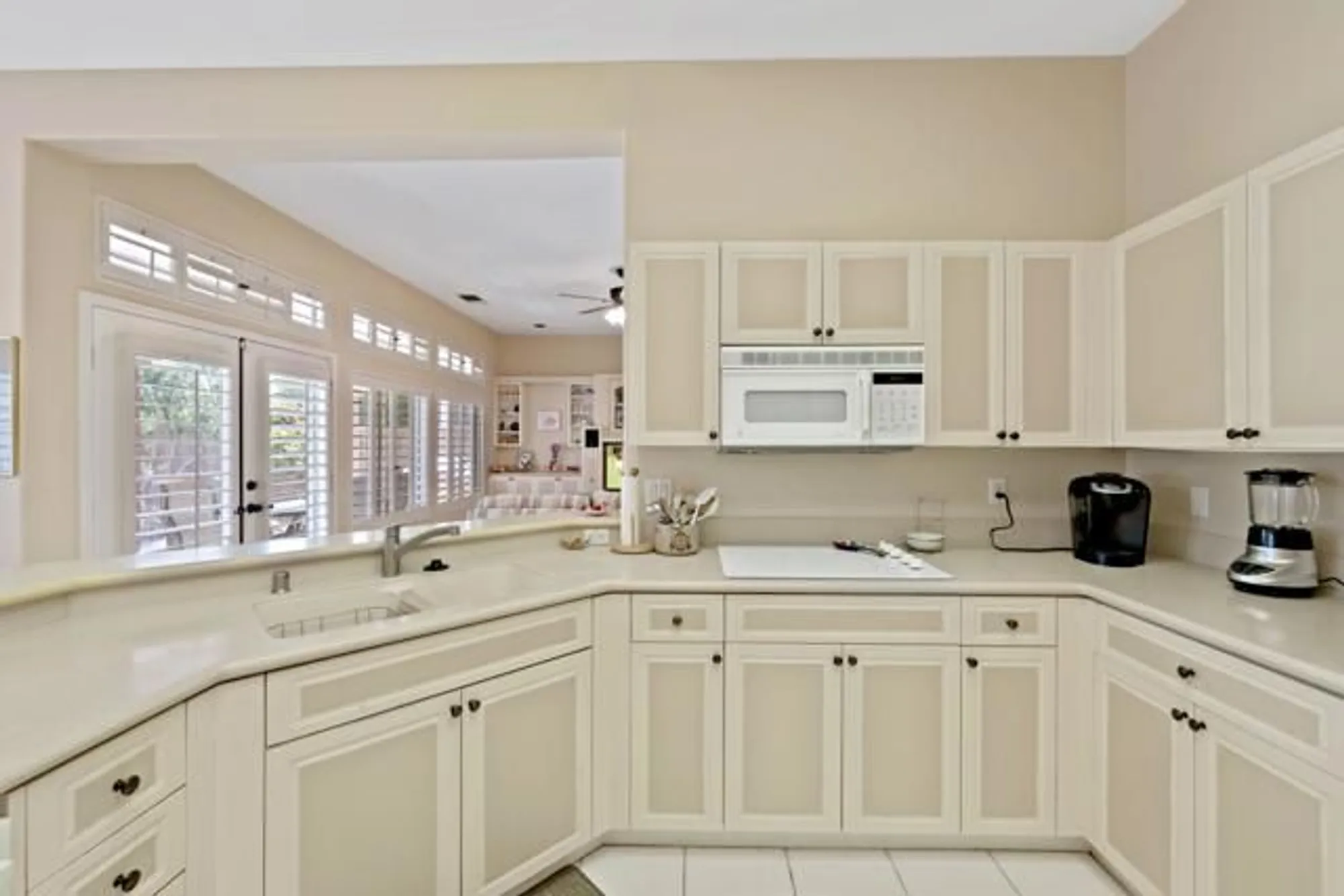 Property Slideshow image 21 of 36 | 78123 foxbrook ln, Palm Desert, CA, 92211