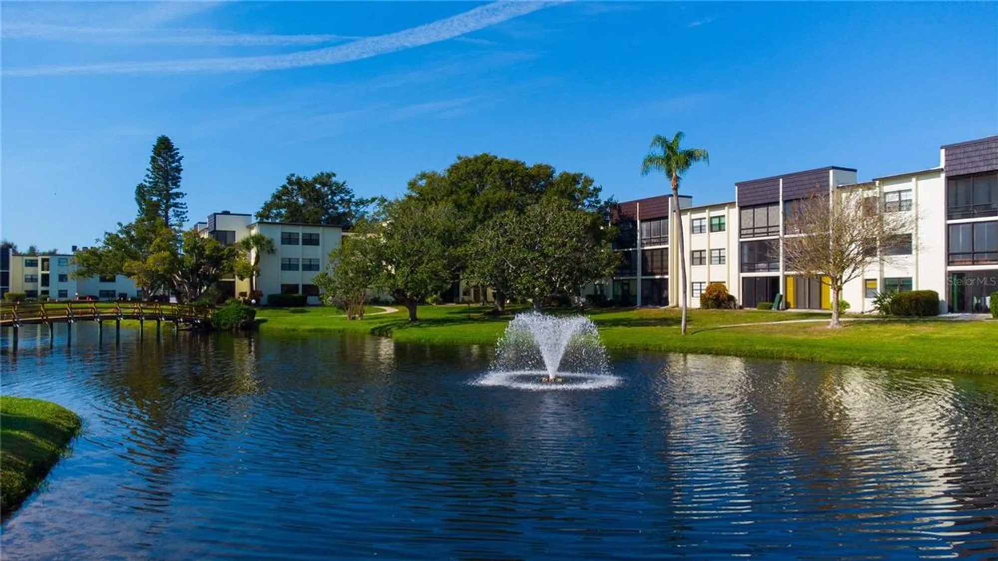 Property Slideshow image 31 of 37 | 14130 rosemary ln 4211, Largo, FL, 33774