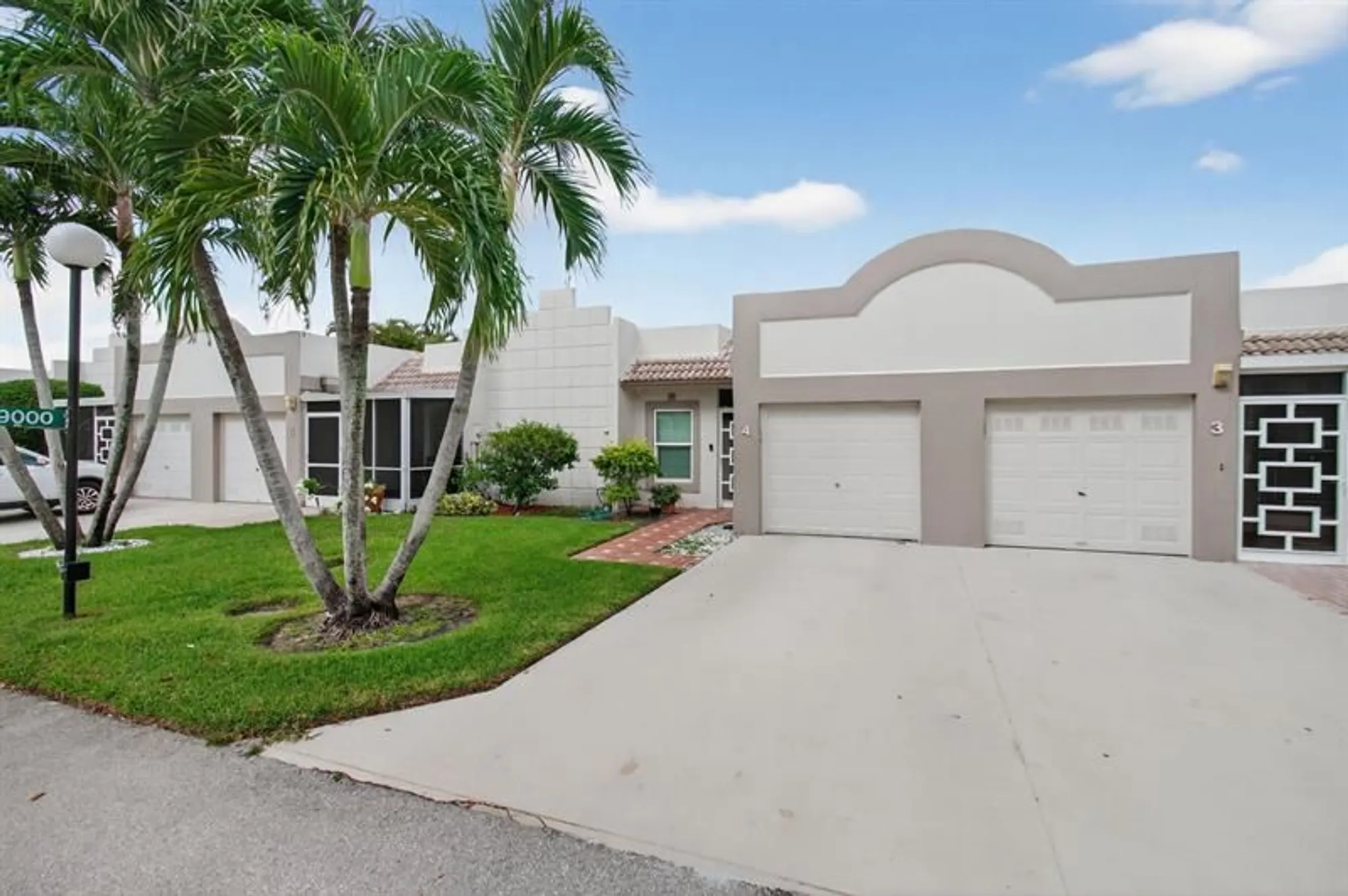 Property Slideshow image 3 of 67 | 19000 stewart cir apt 4, Boca Raton, FL, 33496