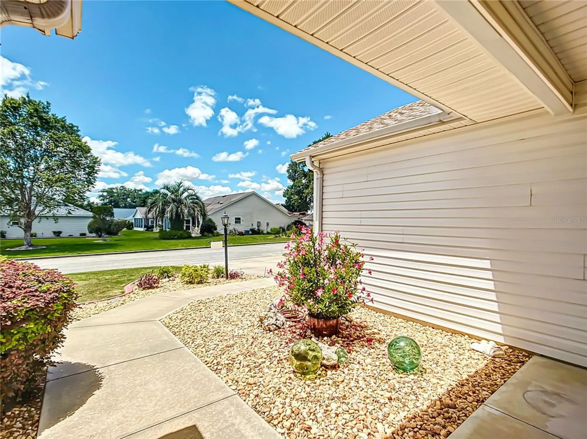 Property Slideshow image 7 of 56 | 8617 se 168th kittredge loop, The Villages, FL, 32162
