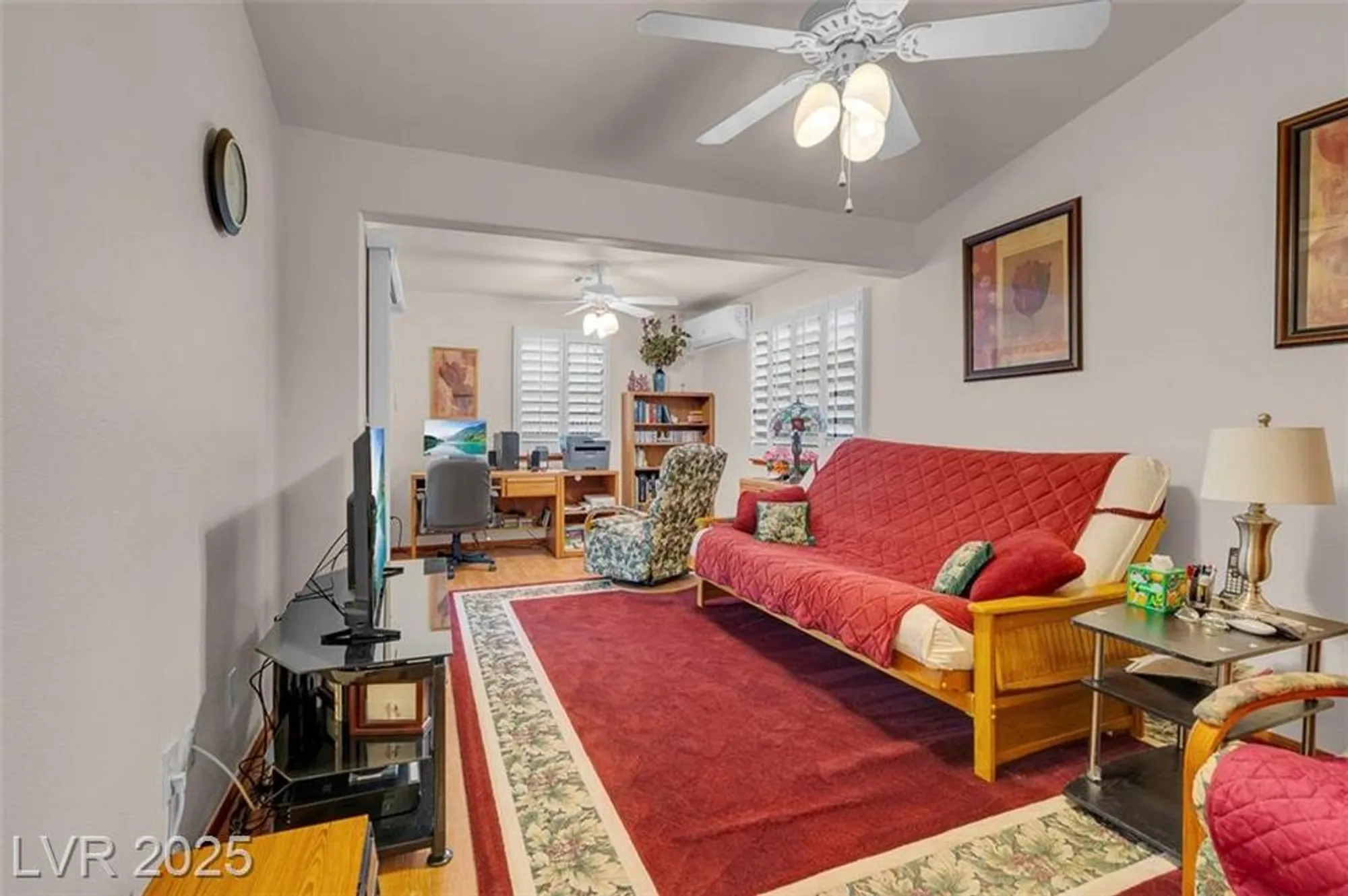 Property Slideshow image 33 of 46 | 5204 rim view ln, Las Vegas, NV, 89130