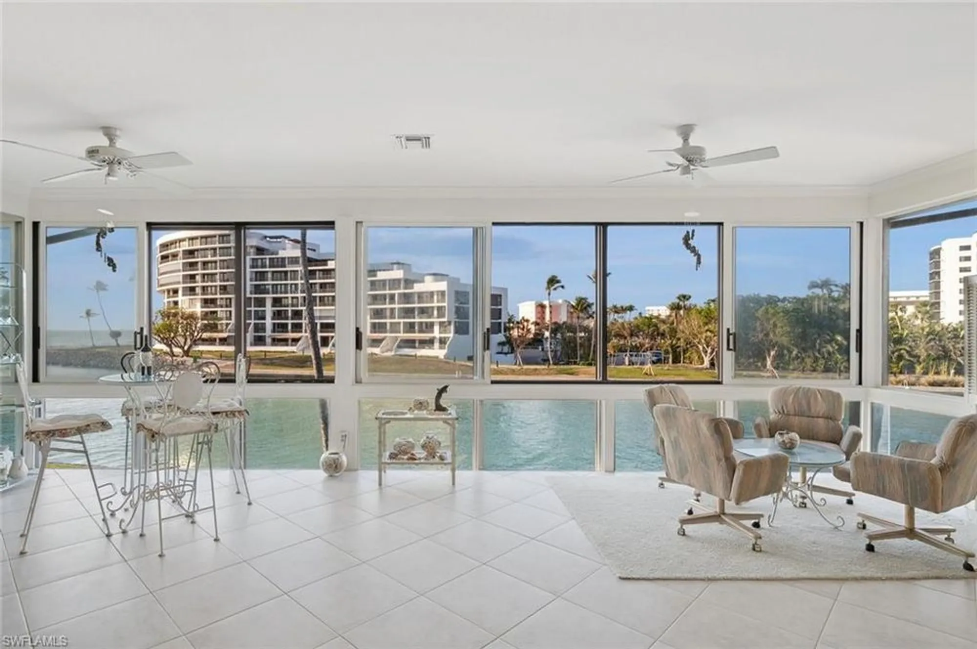 Property Slideshow image 6 of 28 | 2246 gulf shore blvd l2, Naples, FL, 34102