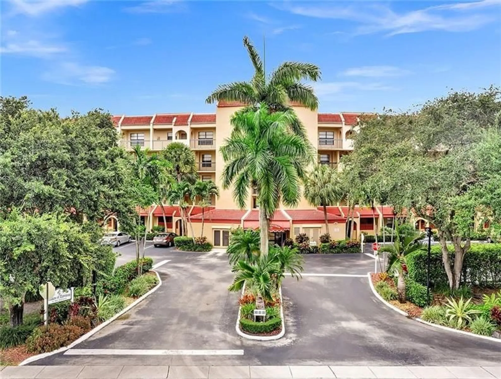 Property Slideshow image 15 of 15 | 3485 environ blvd apt 409, Lauderhill, FL, 33319