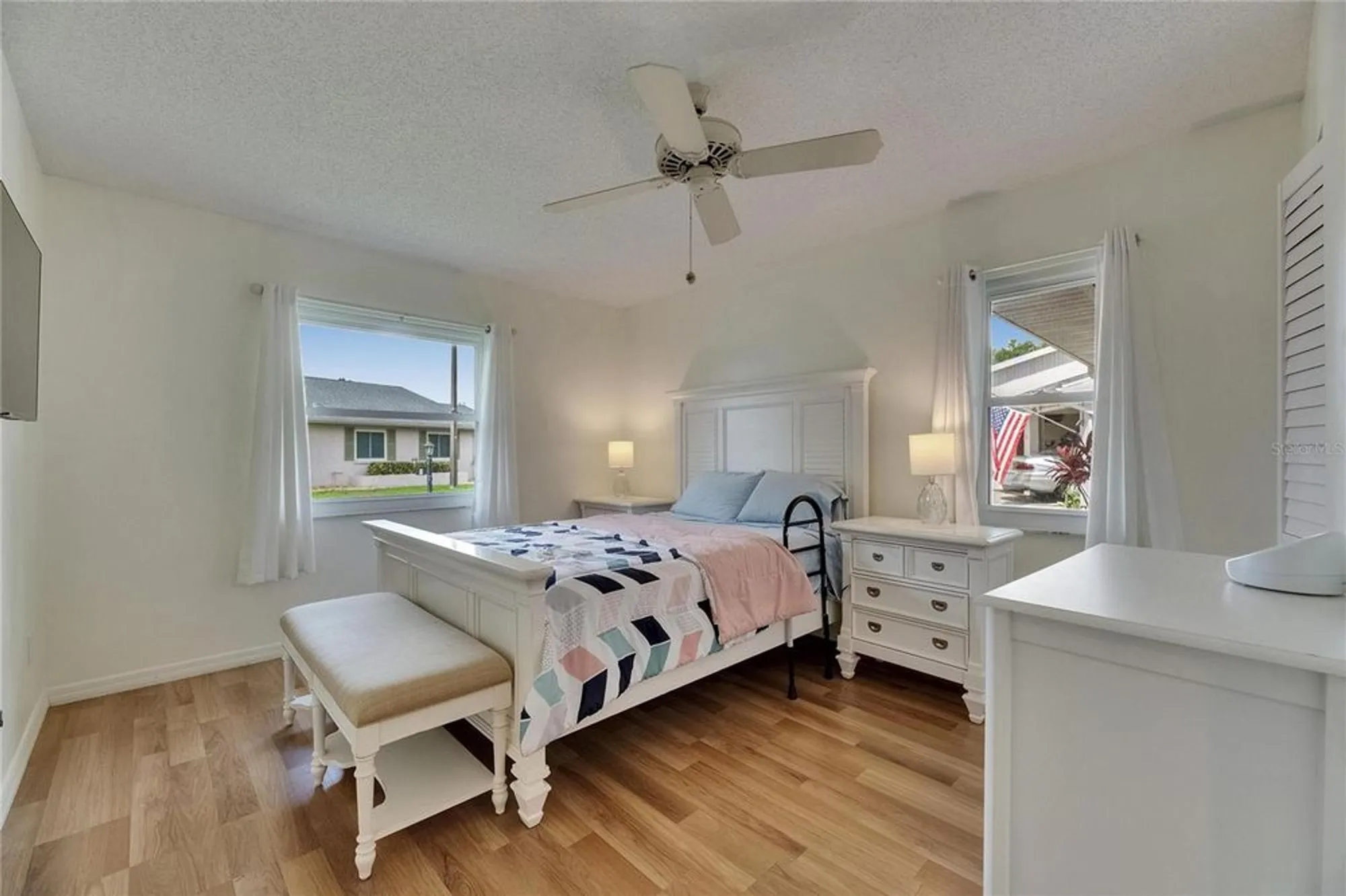 Property Slideshow image 17 of 41 | 123 glendower cir # 123, Sun City Center, FL, 33573