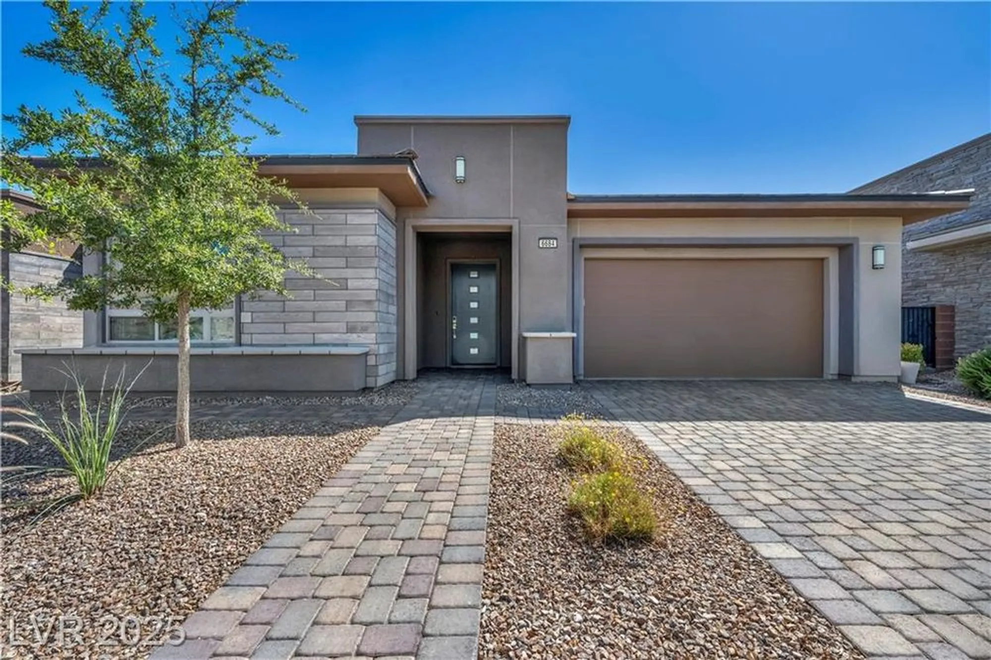 Property Slideshow image 36 of 84 | 6684 regency stone way, Las Vegas, NV, 89148