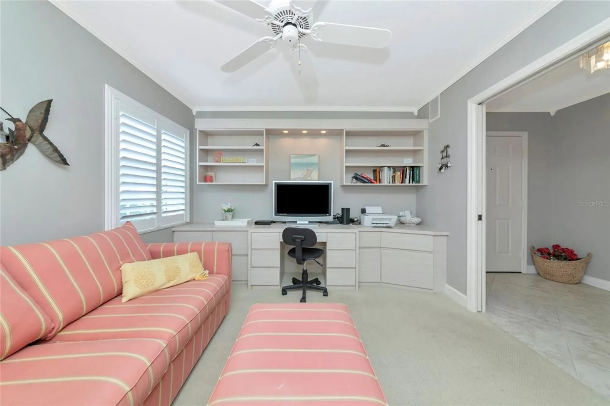 Property Slideshow image 8 of 52 | 1145 edgewater cir # 1145, Bradenton, FL, 34209